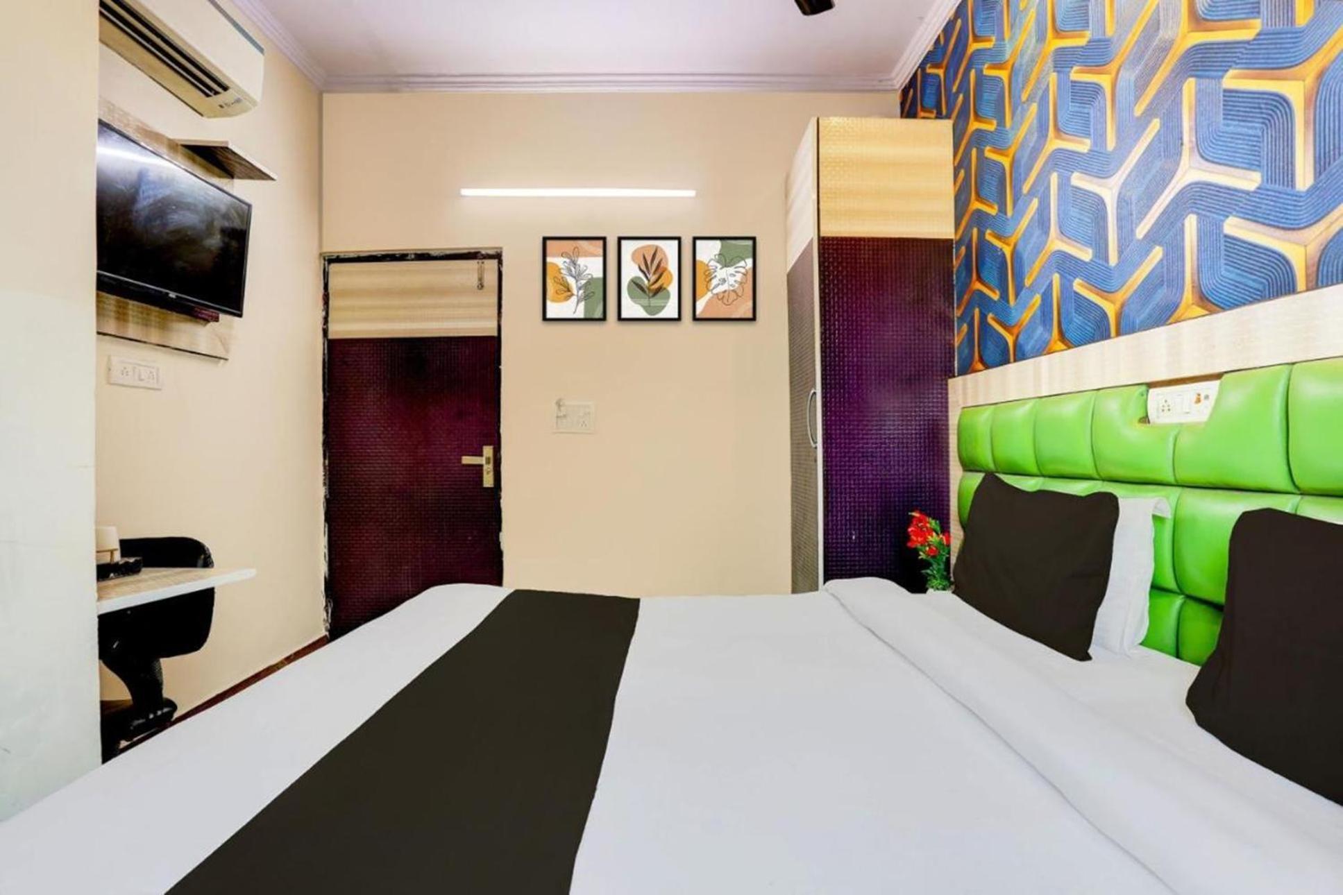 Akash Continental Near Hari Nagar Couple Friendly Hotel