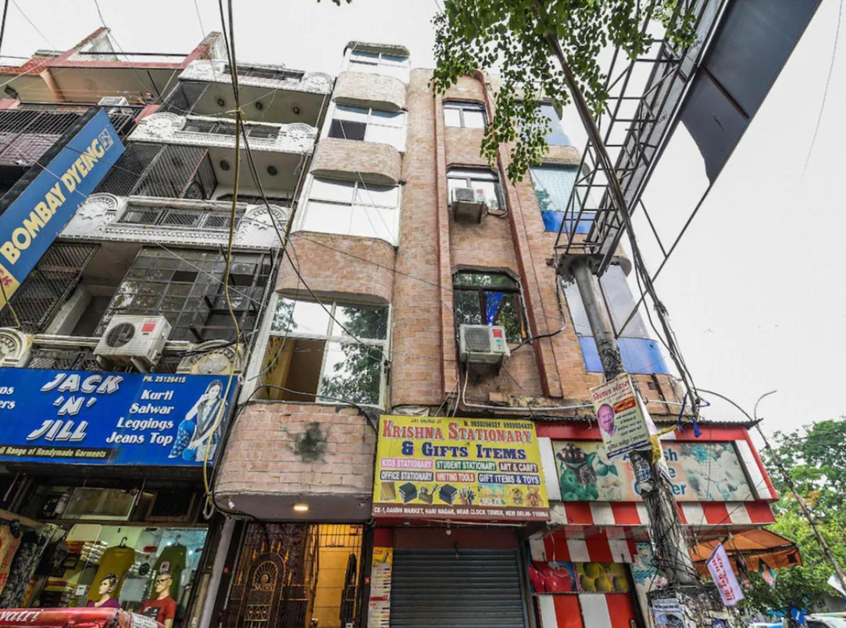 Hotel Akash Continental Near Hari Nagar Couple Friendly