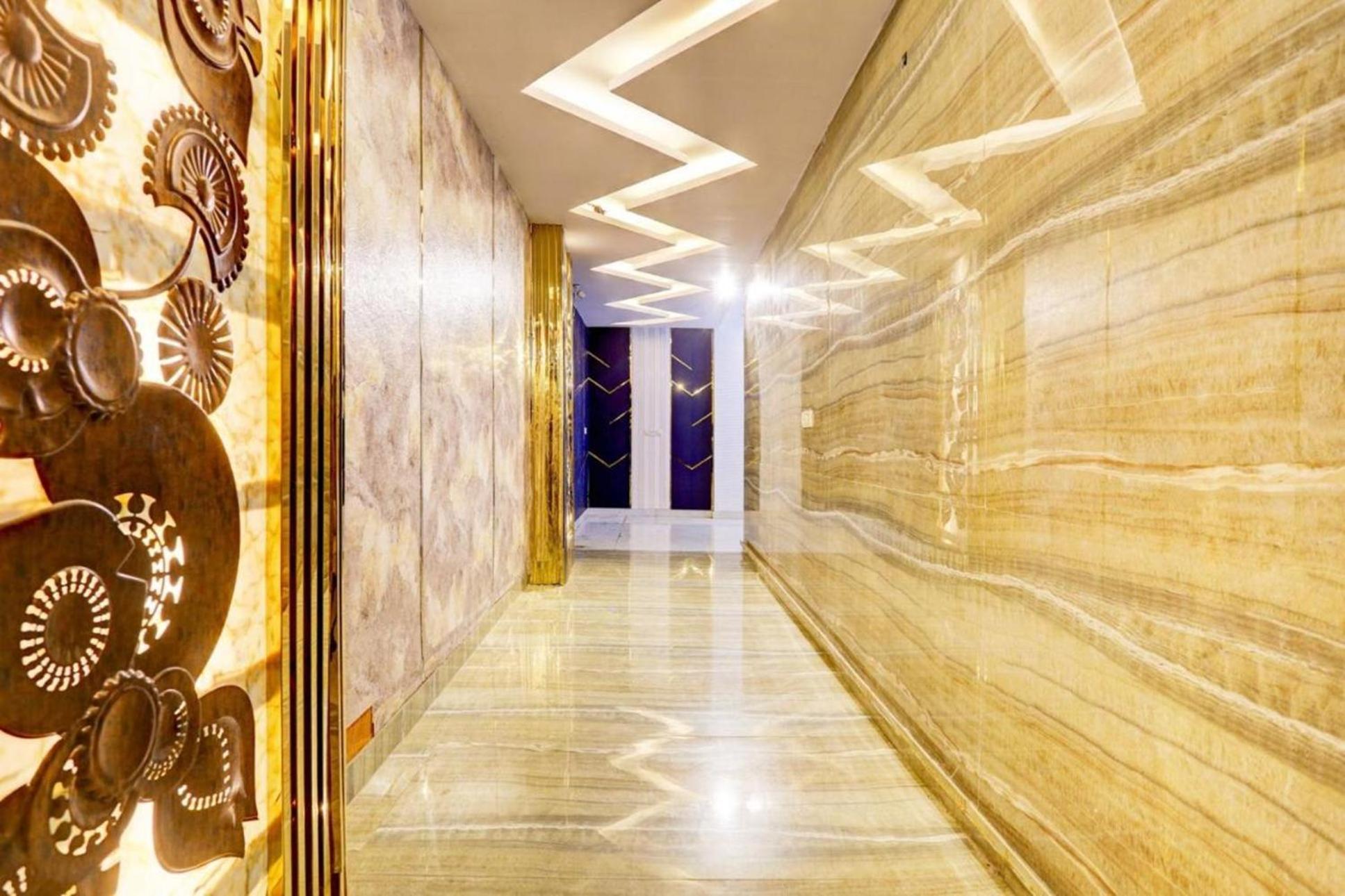 Hotel Akash Continental Near Hari Nagar Couple Friendly