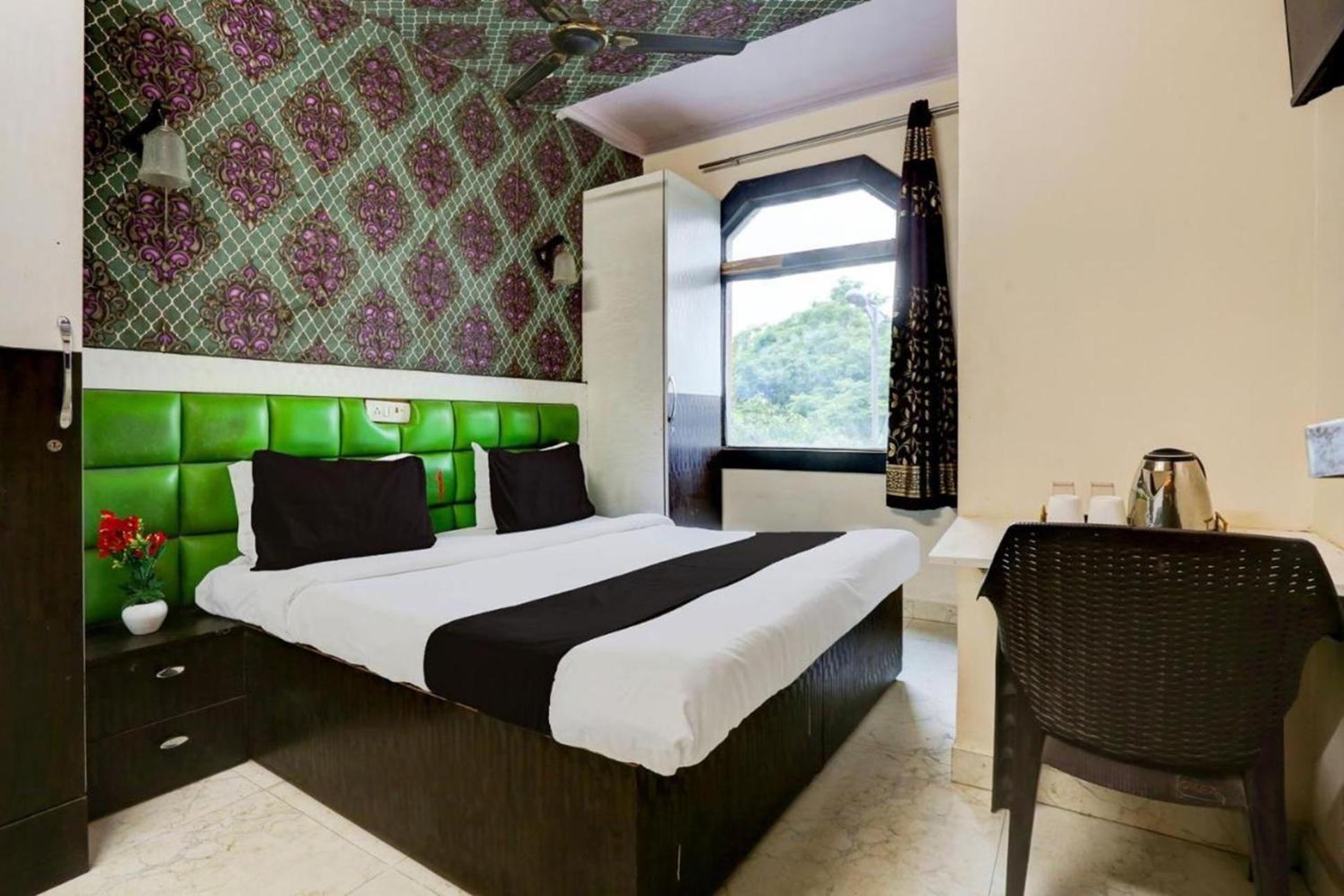 Hotel Akash Continental Near Hari Nagar Couple Friendly Nova Deli