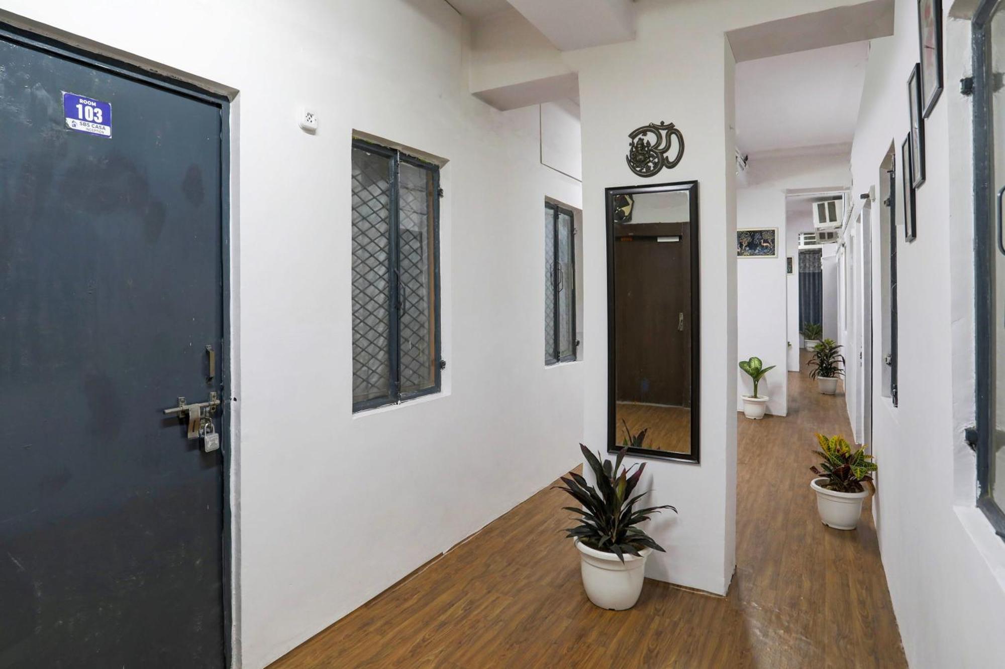Hotel Super O Malviya Nagar 4*