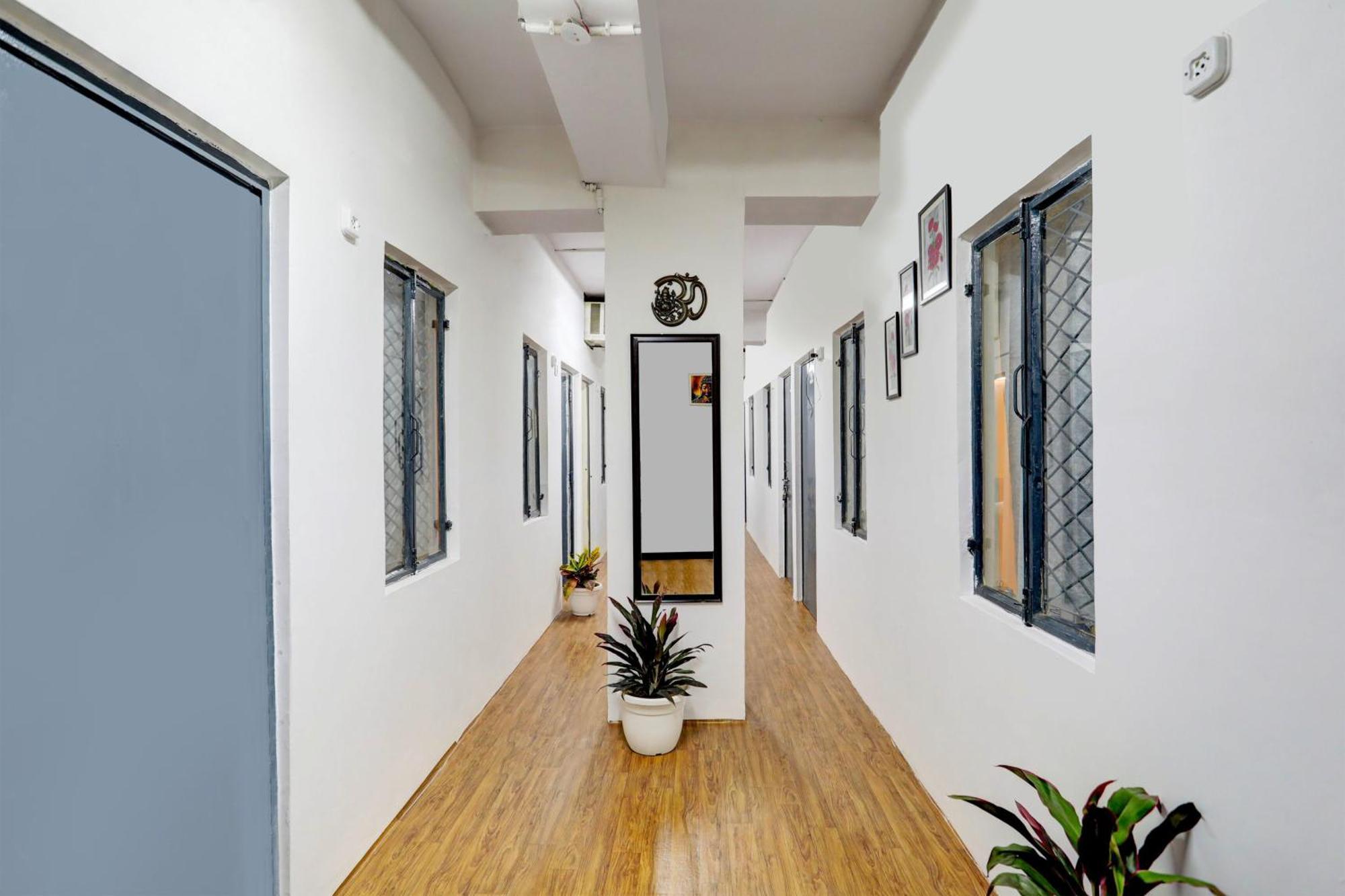 Hotel Super O Malviya Nagar