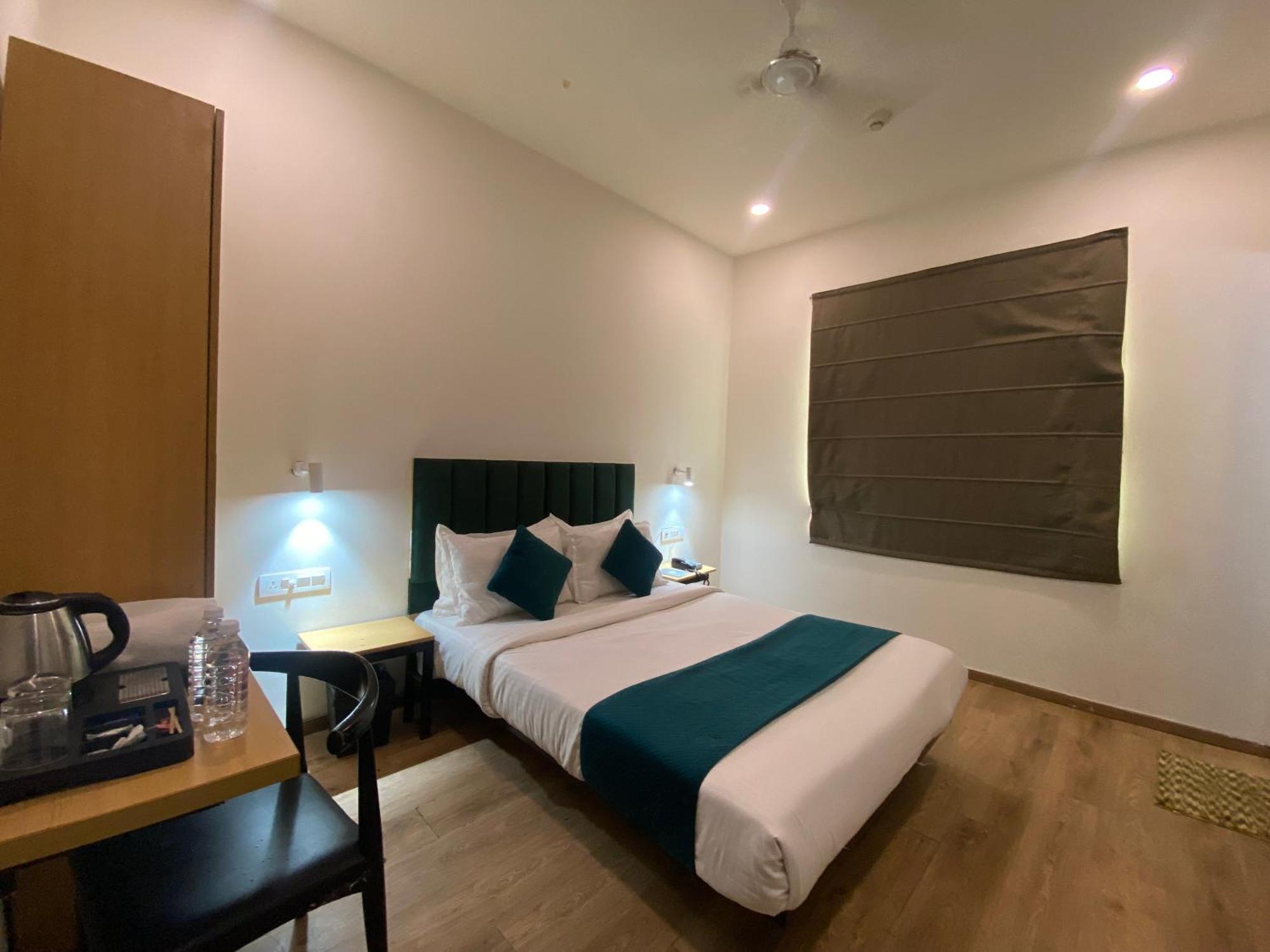 7 Star 3* Delhi (National Capital Territory of India)