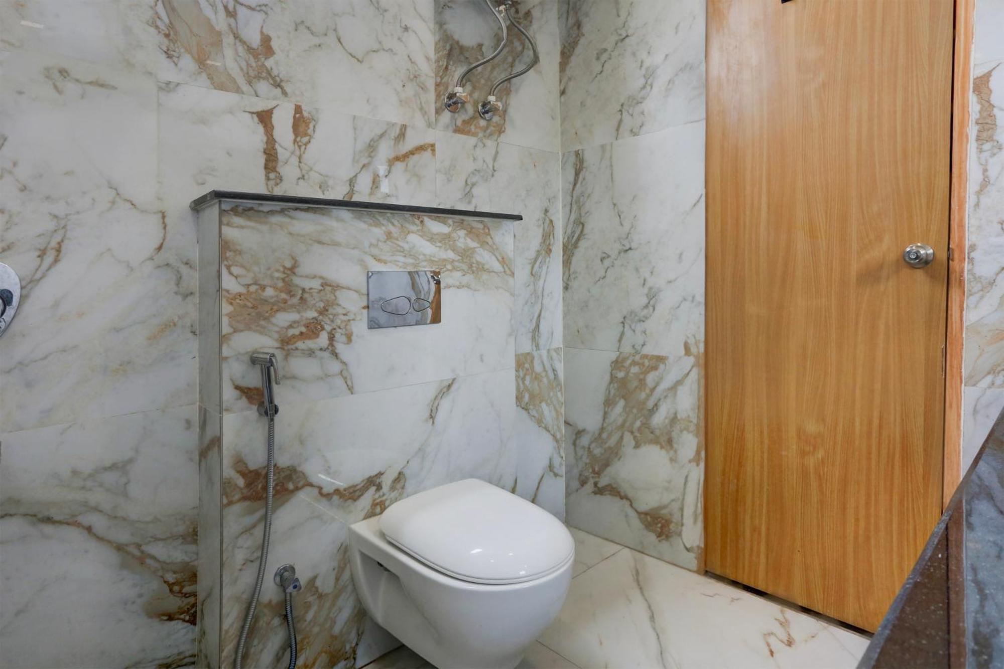 Hotel Palette Calista Premium Samalkha
