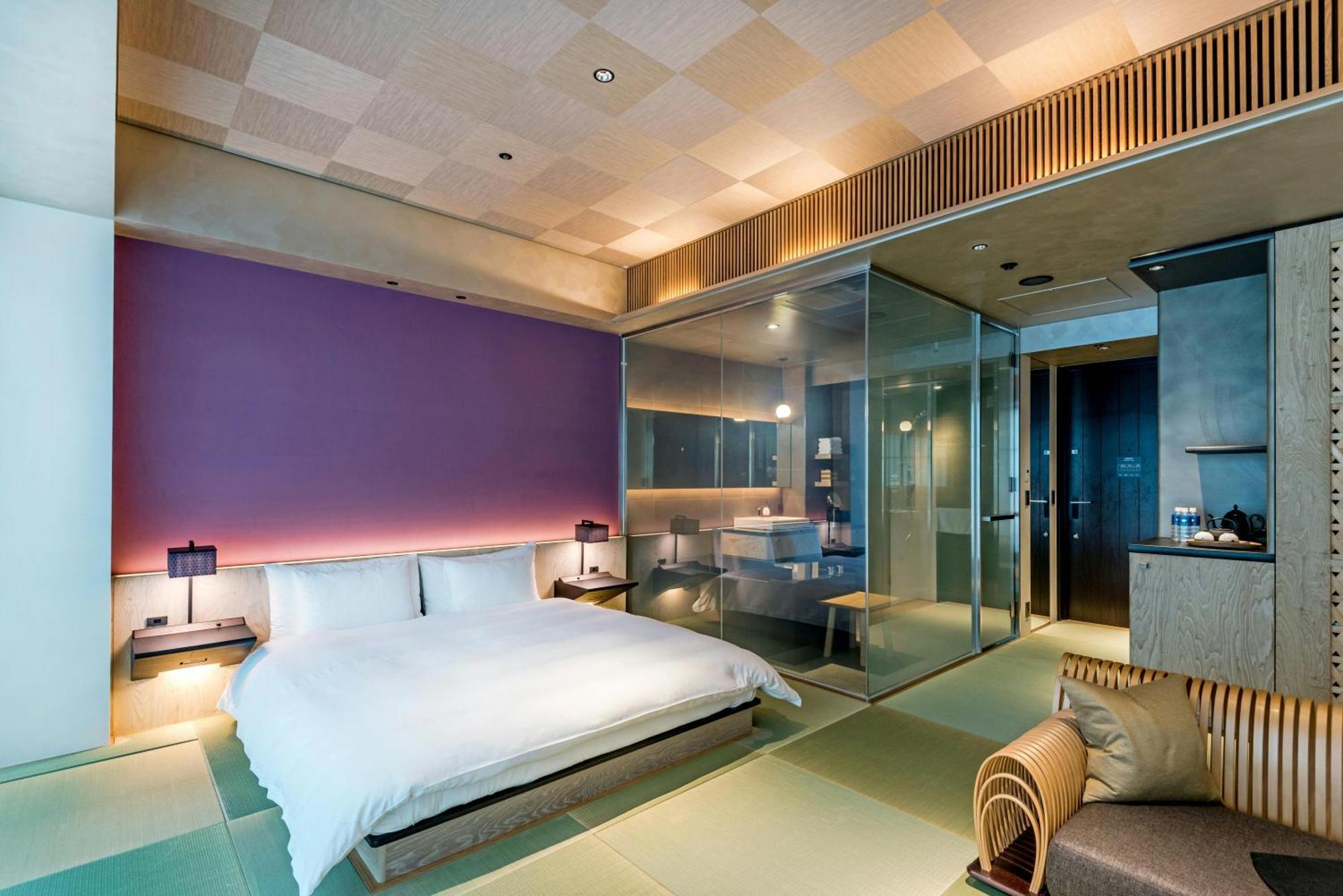 Prime Ambs A Family - Delhi Airport Hotel