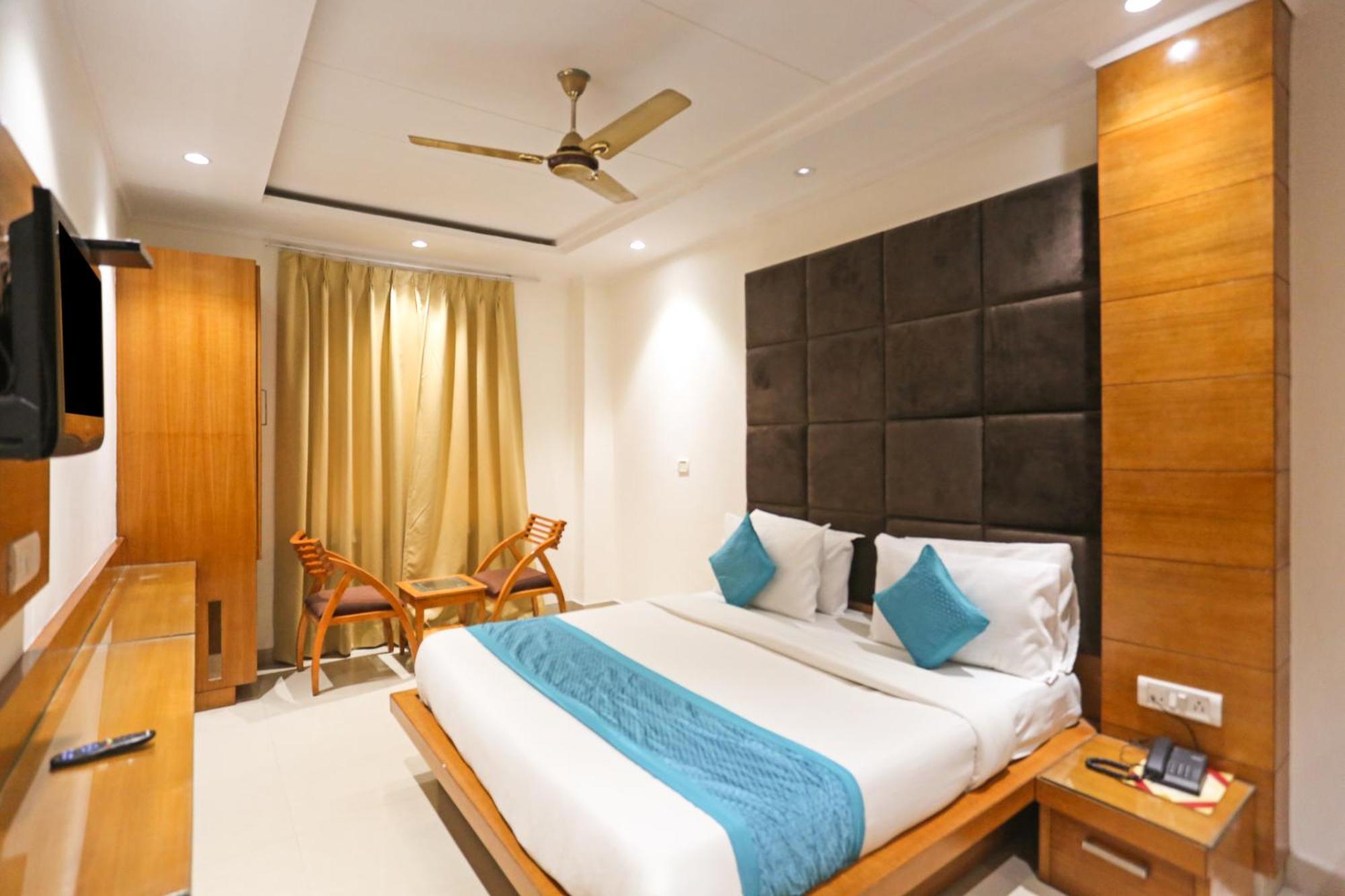 Silky Palace Near Igi Airportt 3* New Delhi