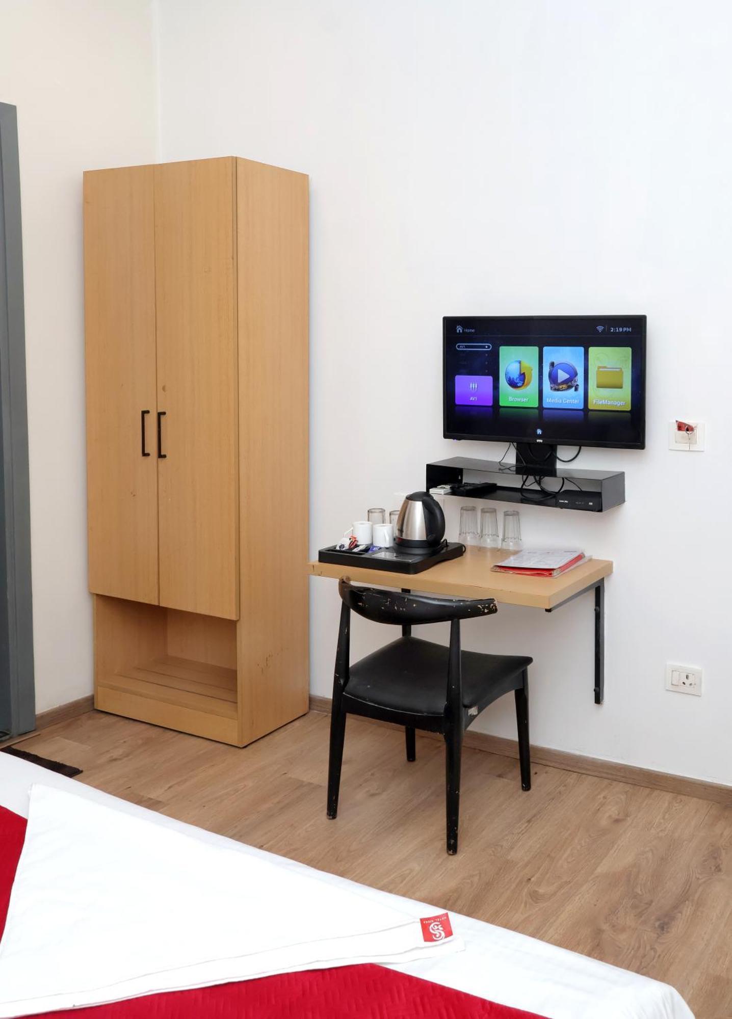 7 Star 3* Delhi (National Capital Territory of India)