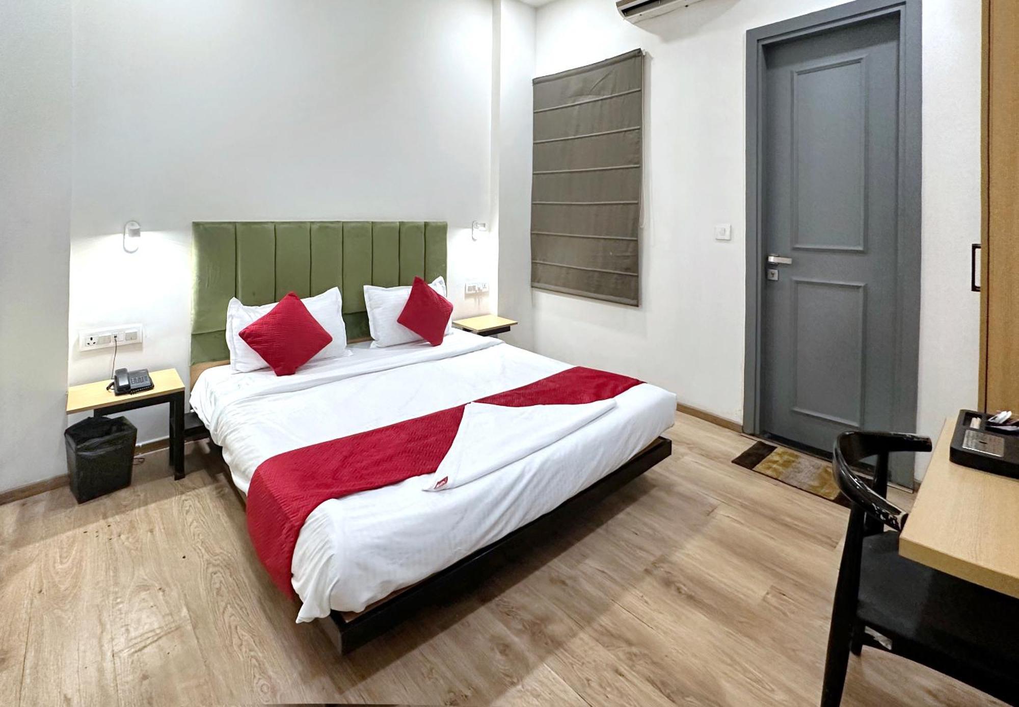 7 Star Delhi (National Capital Territory of India)