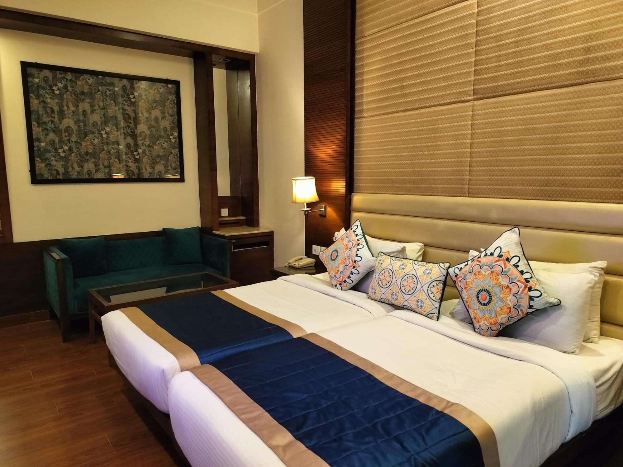 Oodles Chhattarpur South Delhi New Delhi