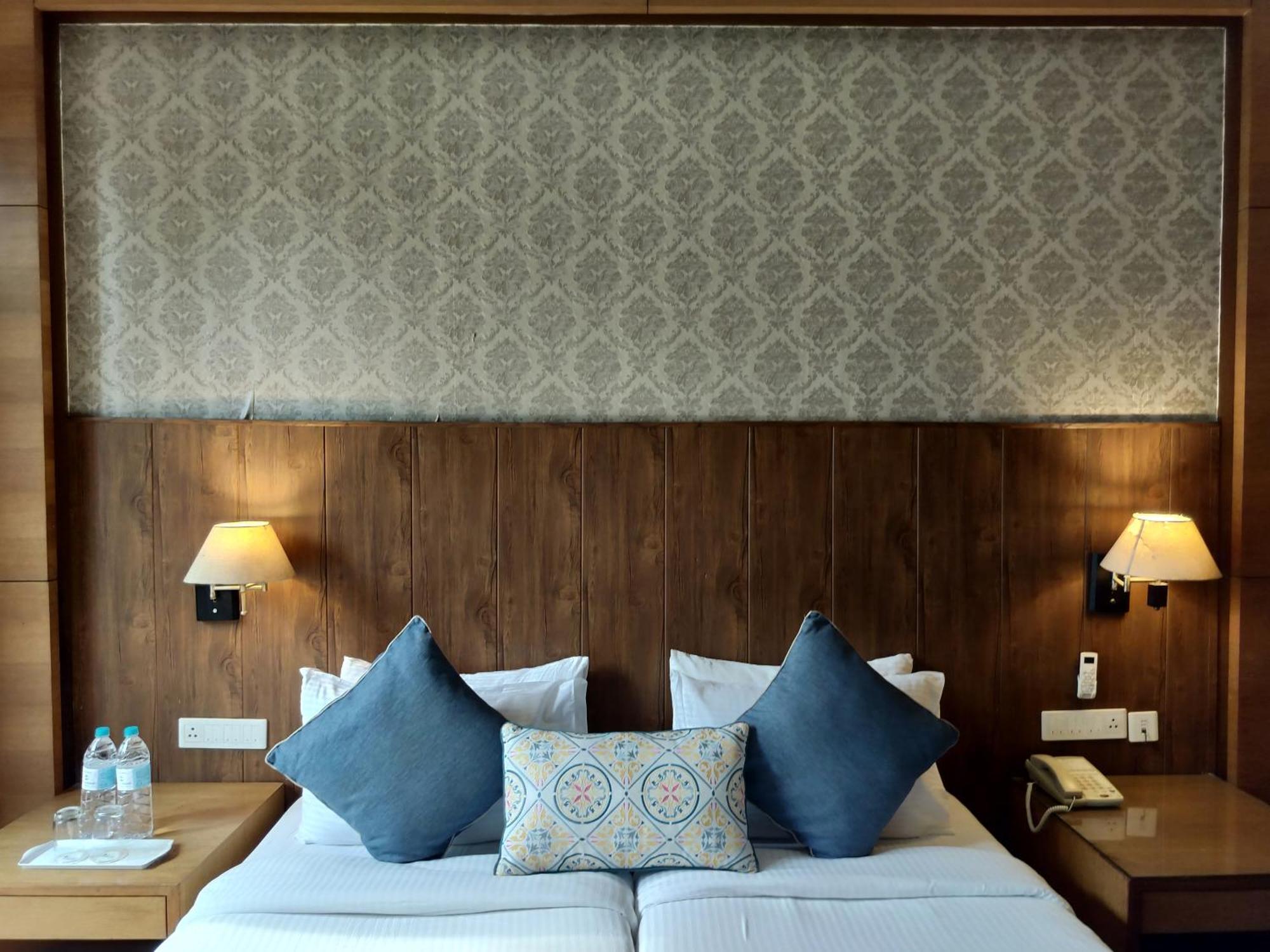 Oodles Chhattarpur South Delhi 4* New Delhi