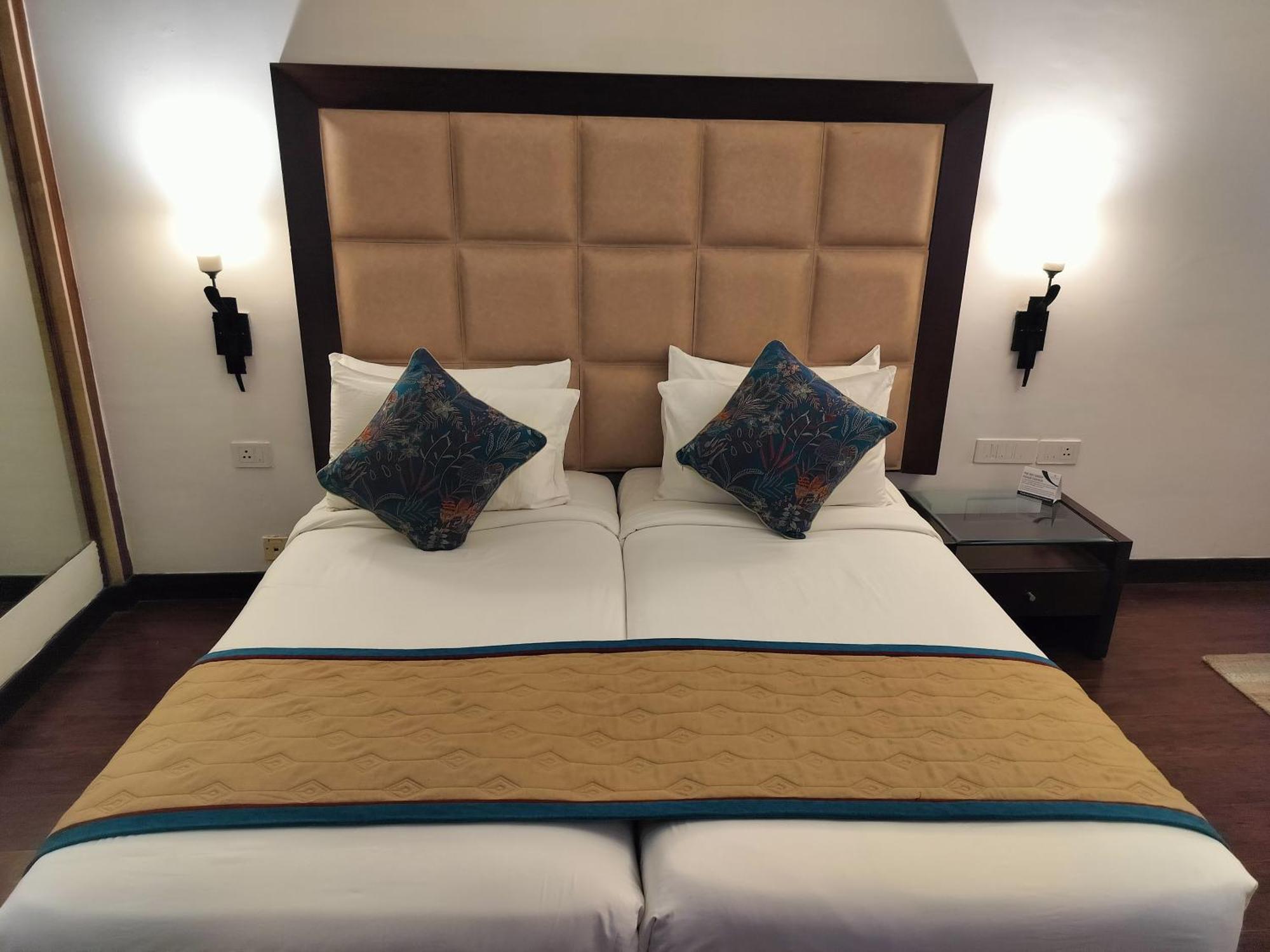 Hotel Bel-la Monde Nh8 At 6km From Igi Airport Delhi New Delhi