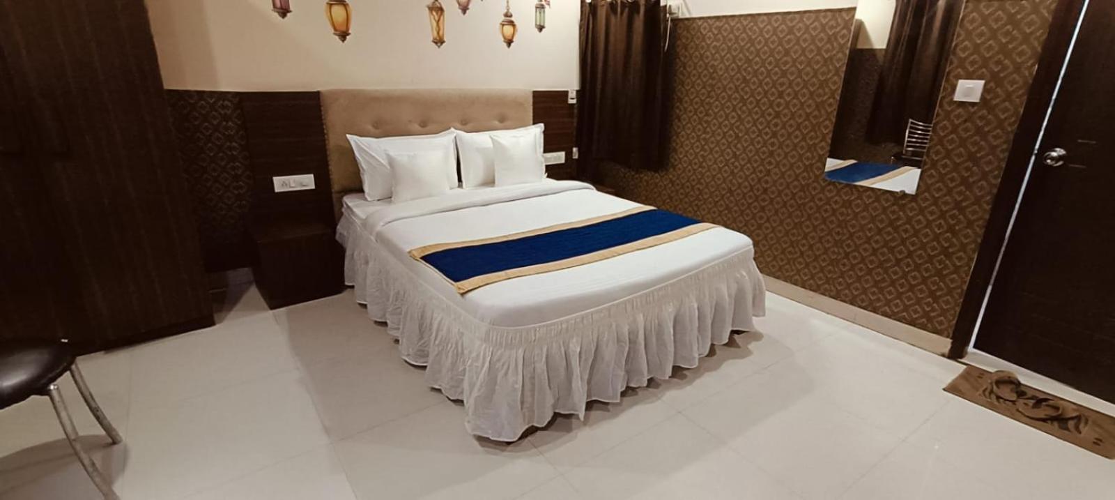 Classy Twilight Hotel