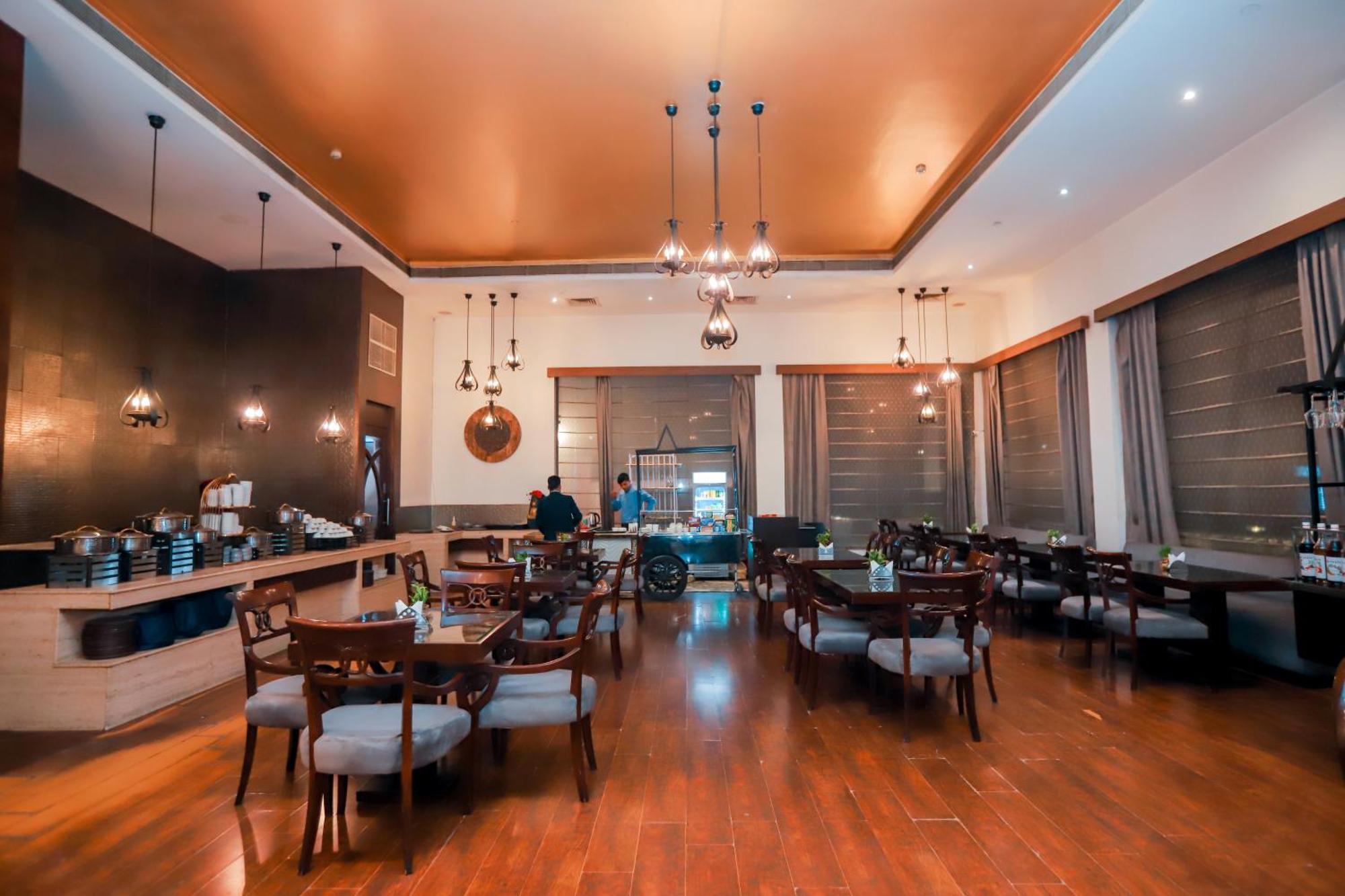 Hotel Bel-la Monde Nh8 At 6km From Igi Airport Delhi New Delhi