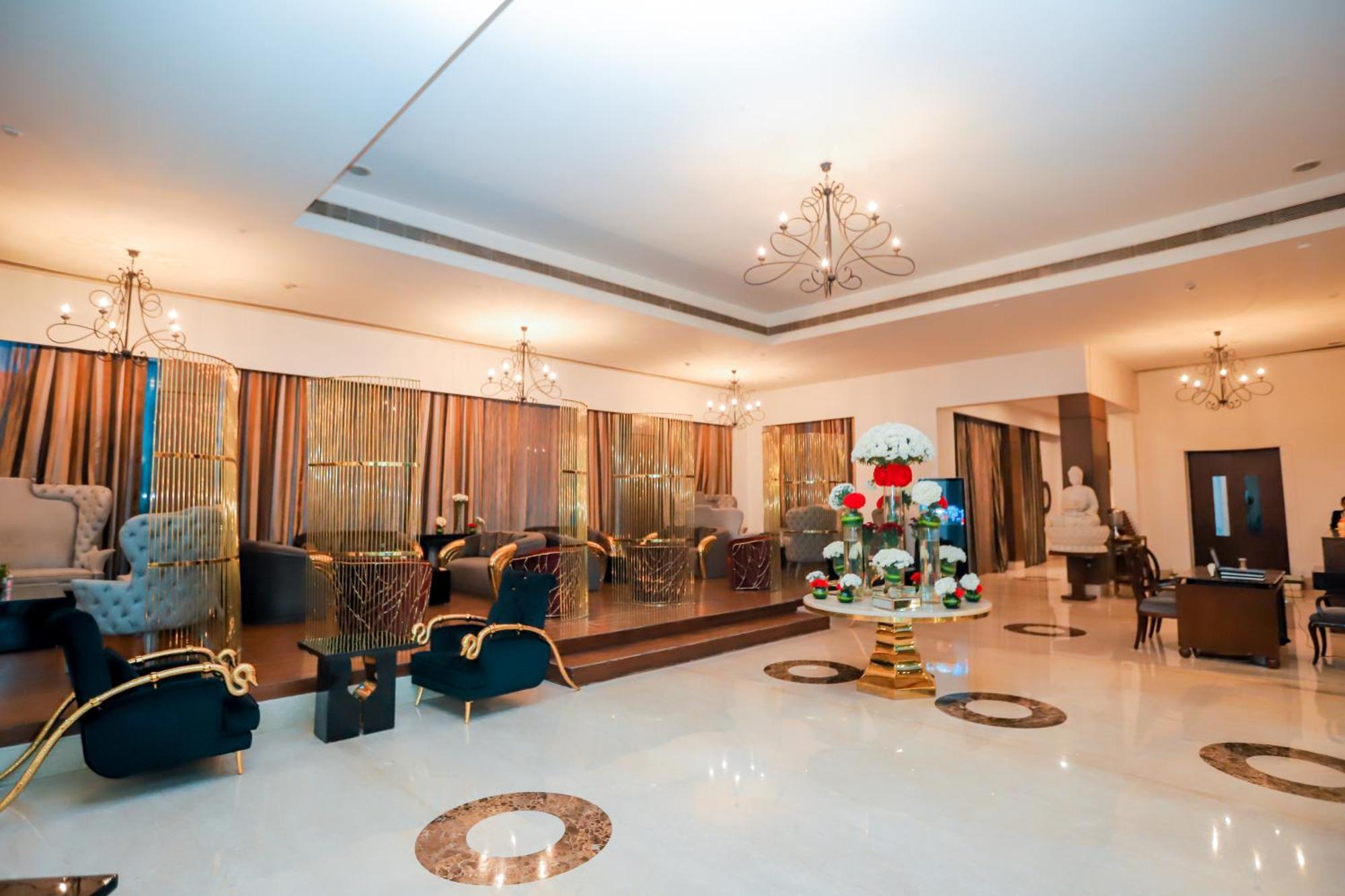 Hotel Bel-la Monde Nh8 At 6km From Igi Airport Delhi