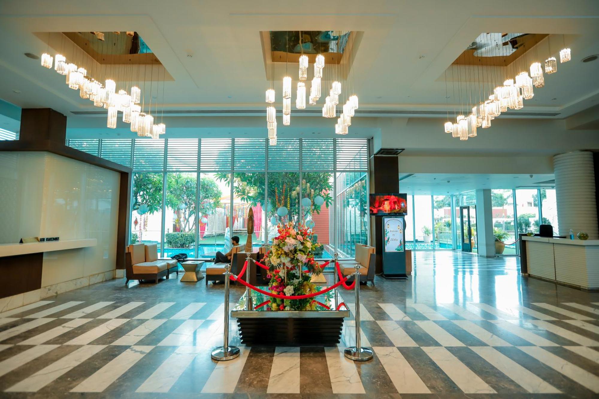 Oodles Chhattarpur South Delhi 4*