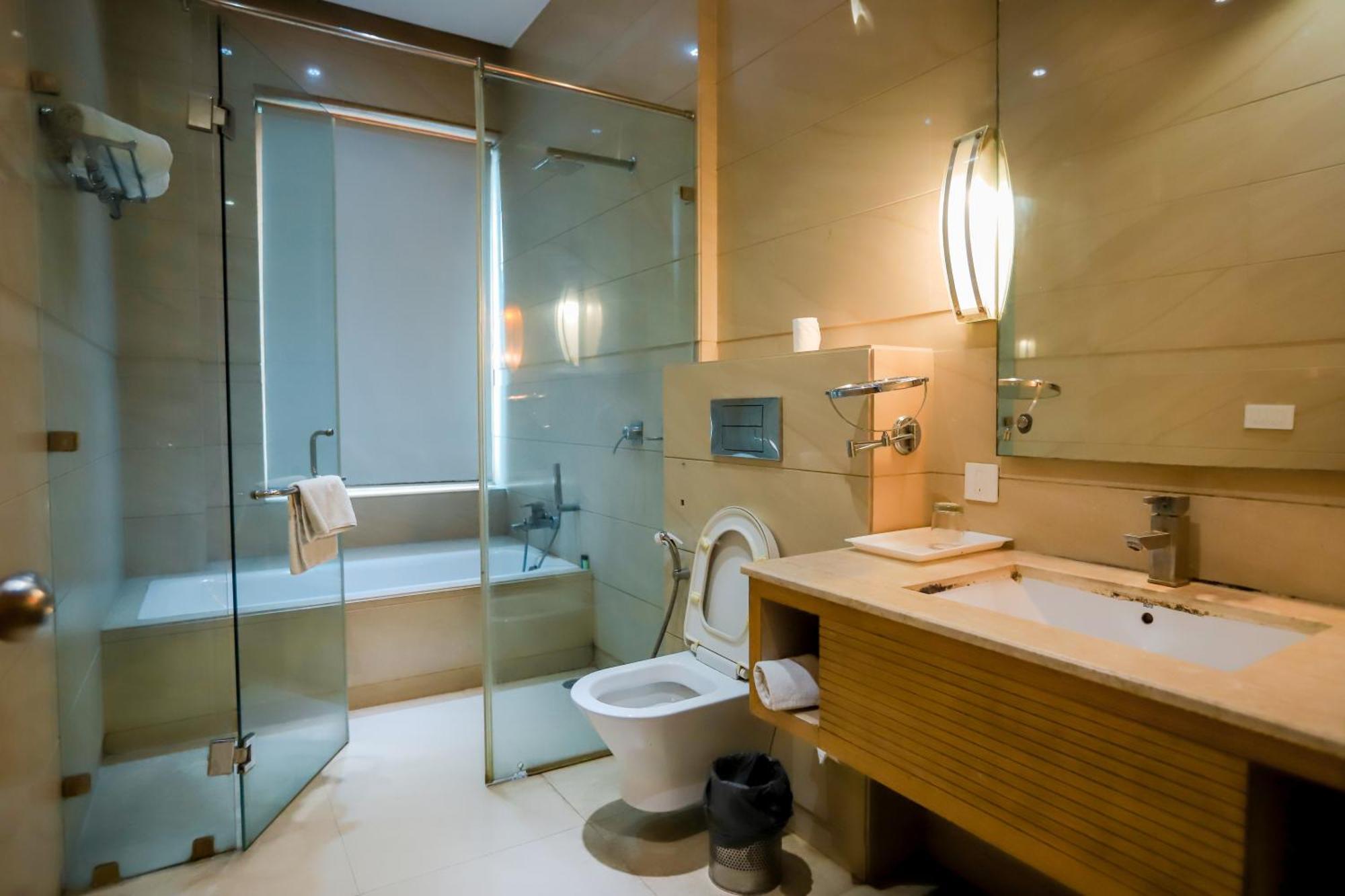 Oodles Chhattarpur South Delhi 4*