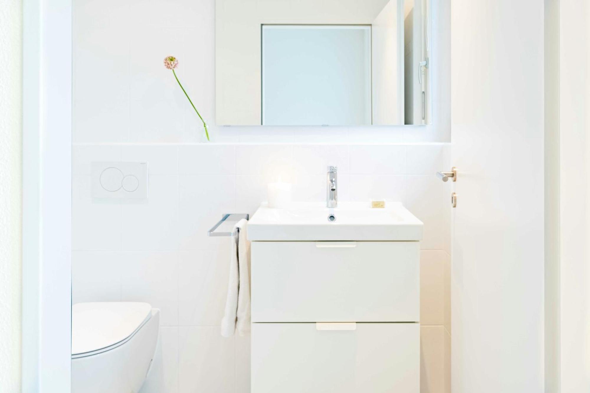 Luxury Near Delhi Airport 4* New Delhi