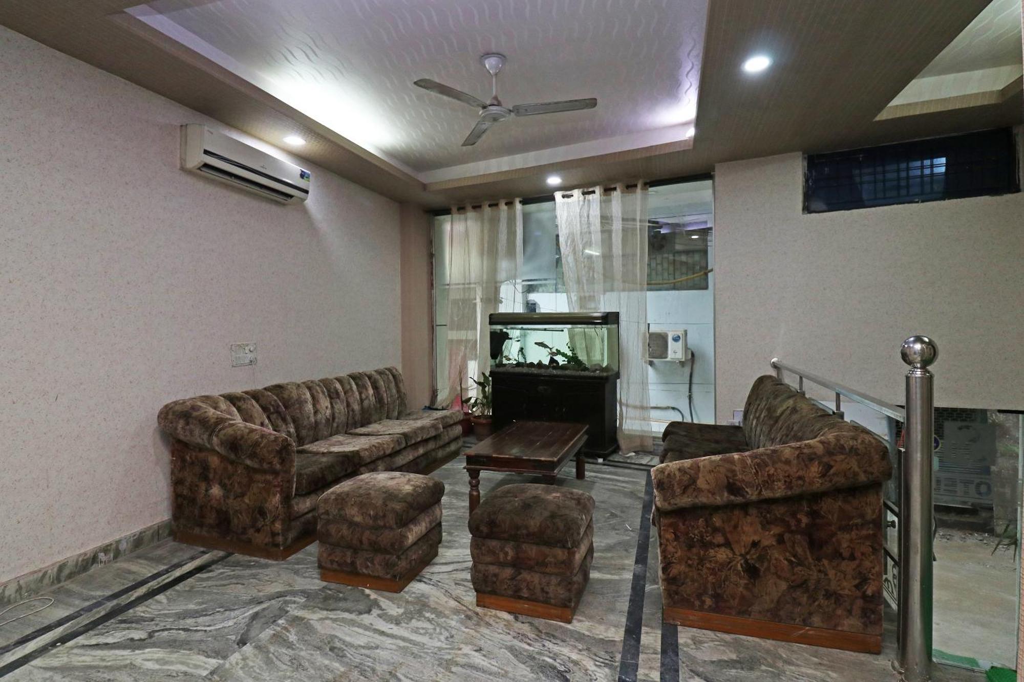 O Embassy Hotel