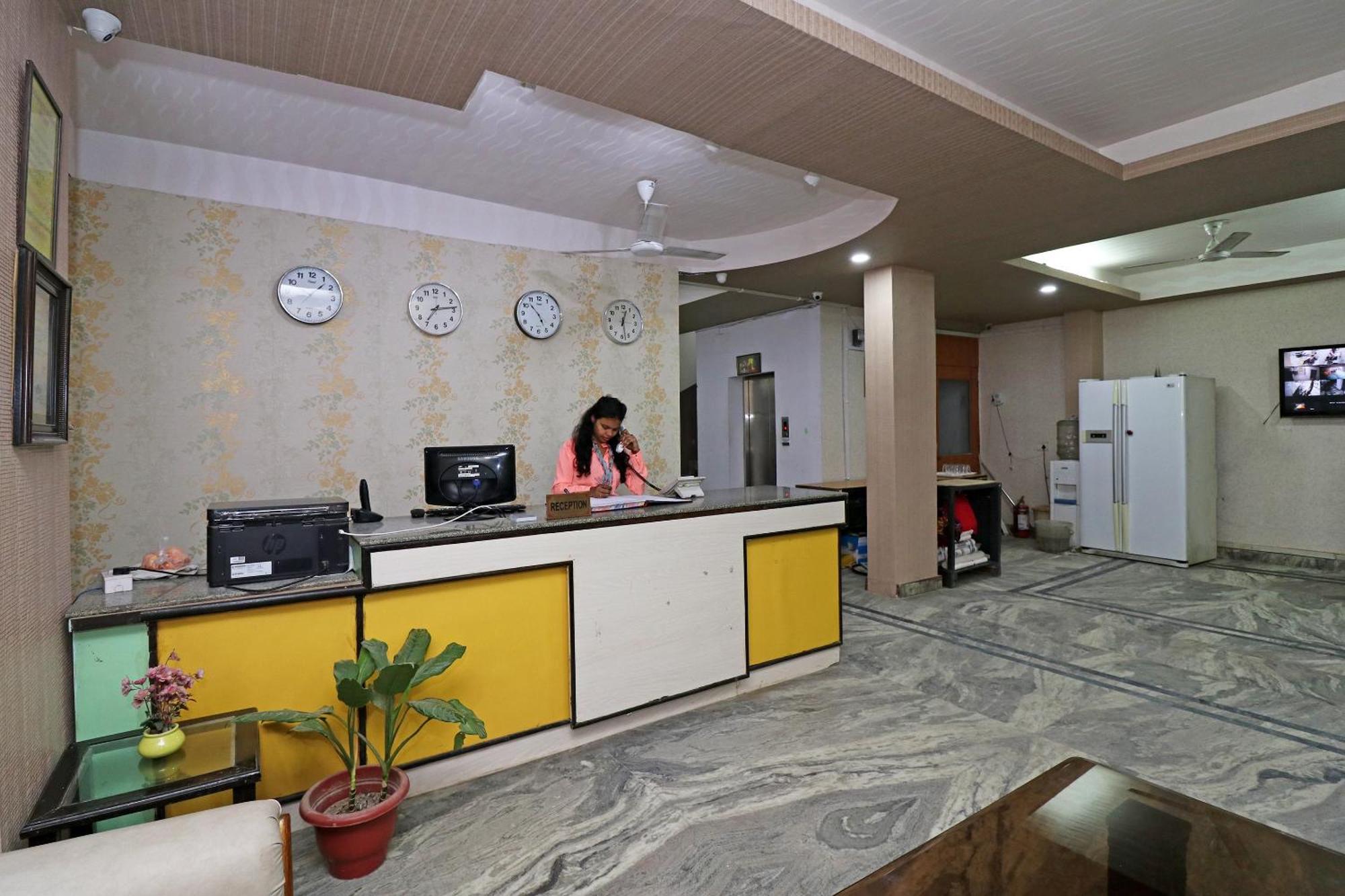 Hotel O Embassy 3*