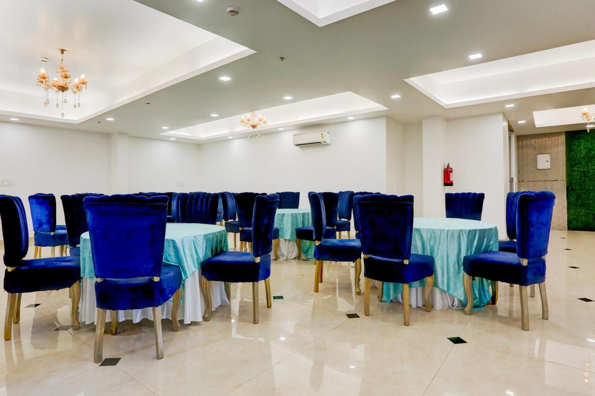 Palette Calista Premium Hotel Samalkha