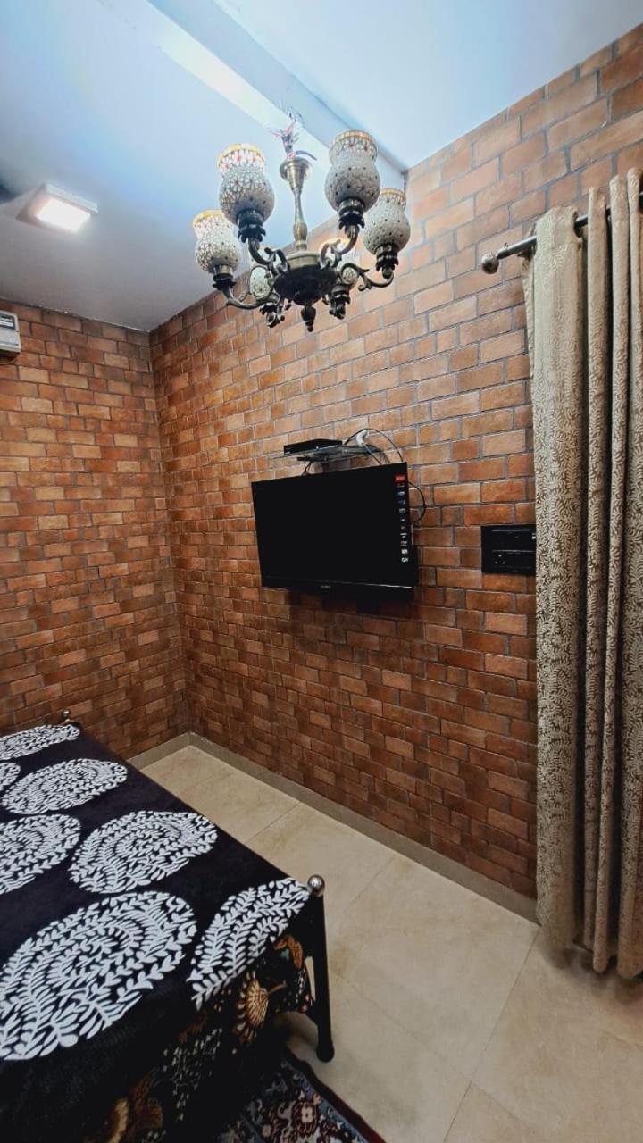 Mughals Apartment *