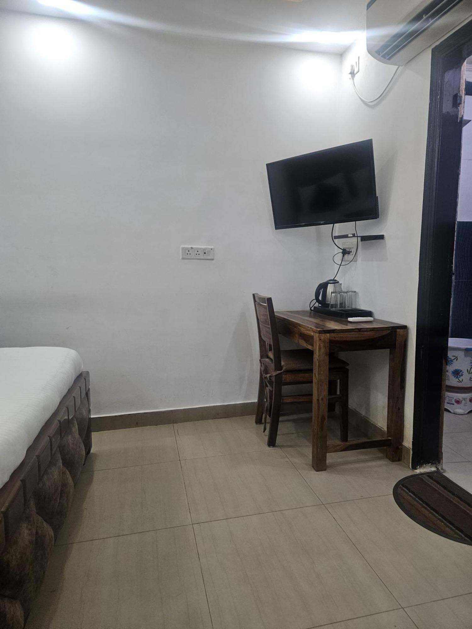 Hotel Yess Boss International Nova Deli