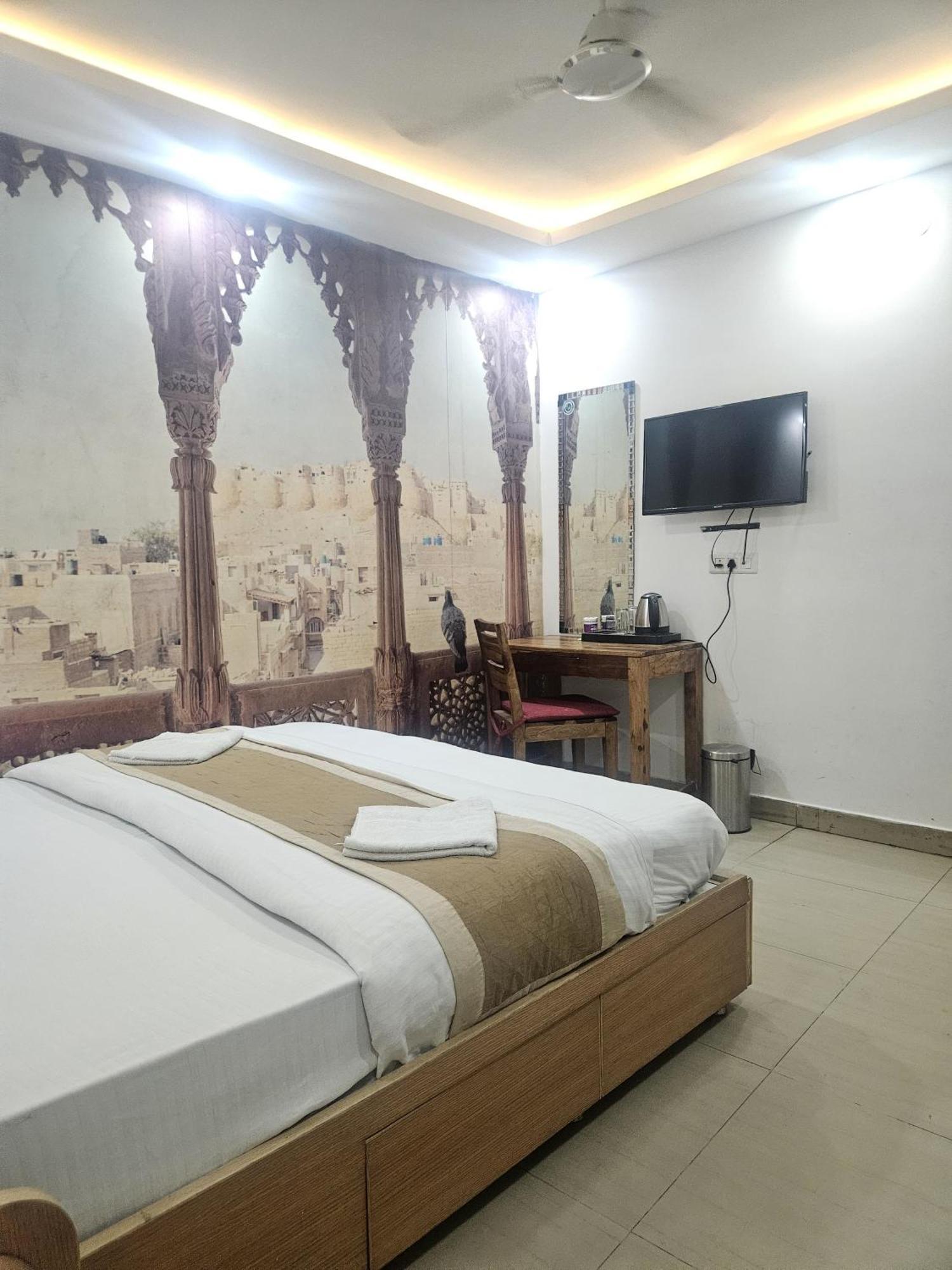Hotel Yess Boss International