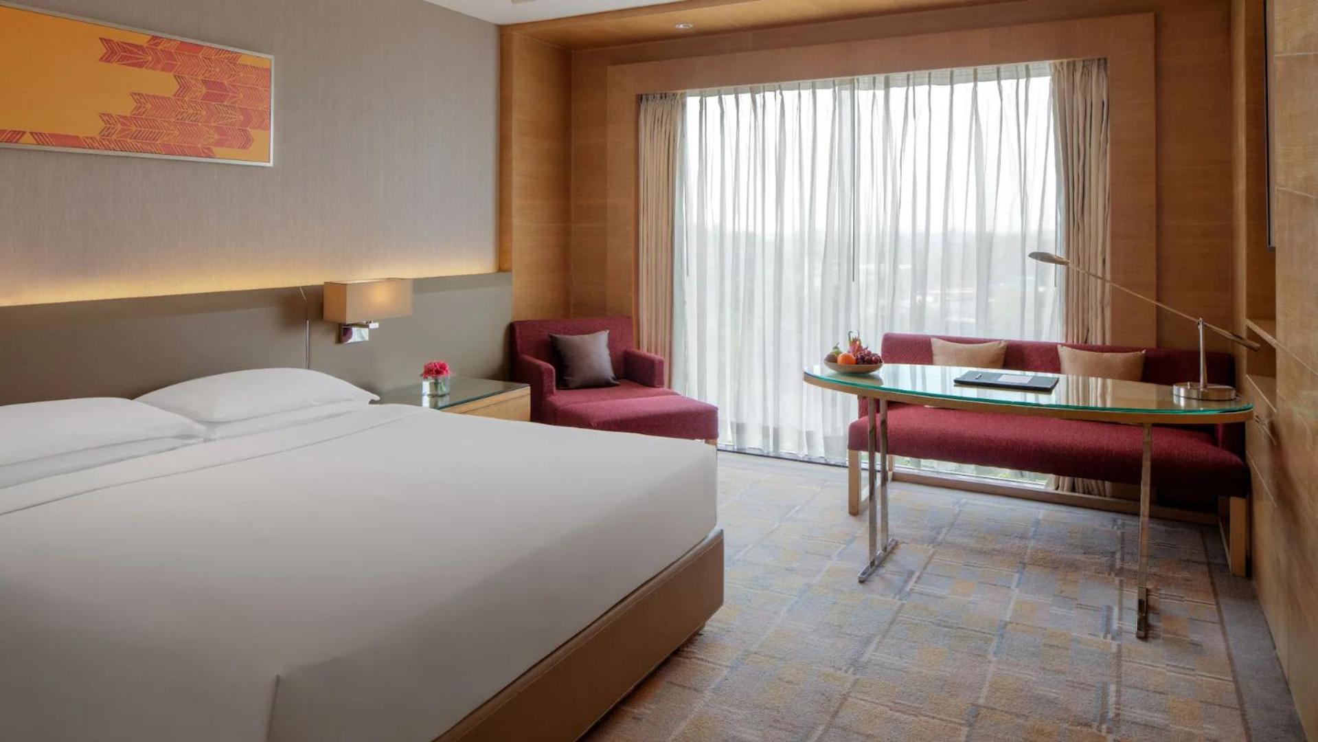 Hotel Ambrosia By Igi Airport 4*
