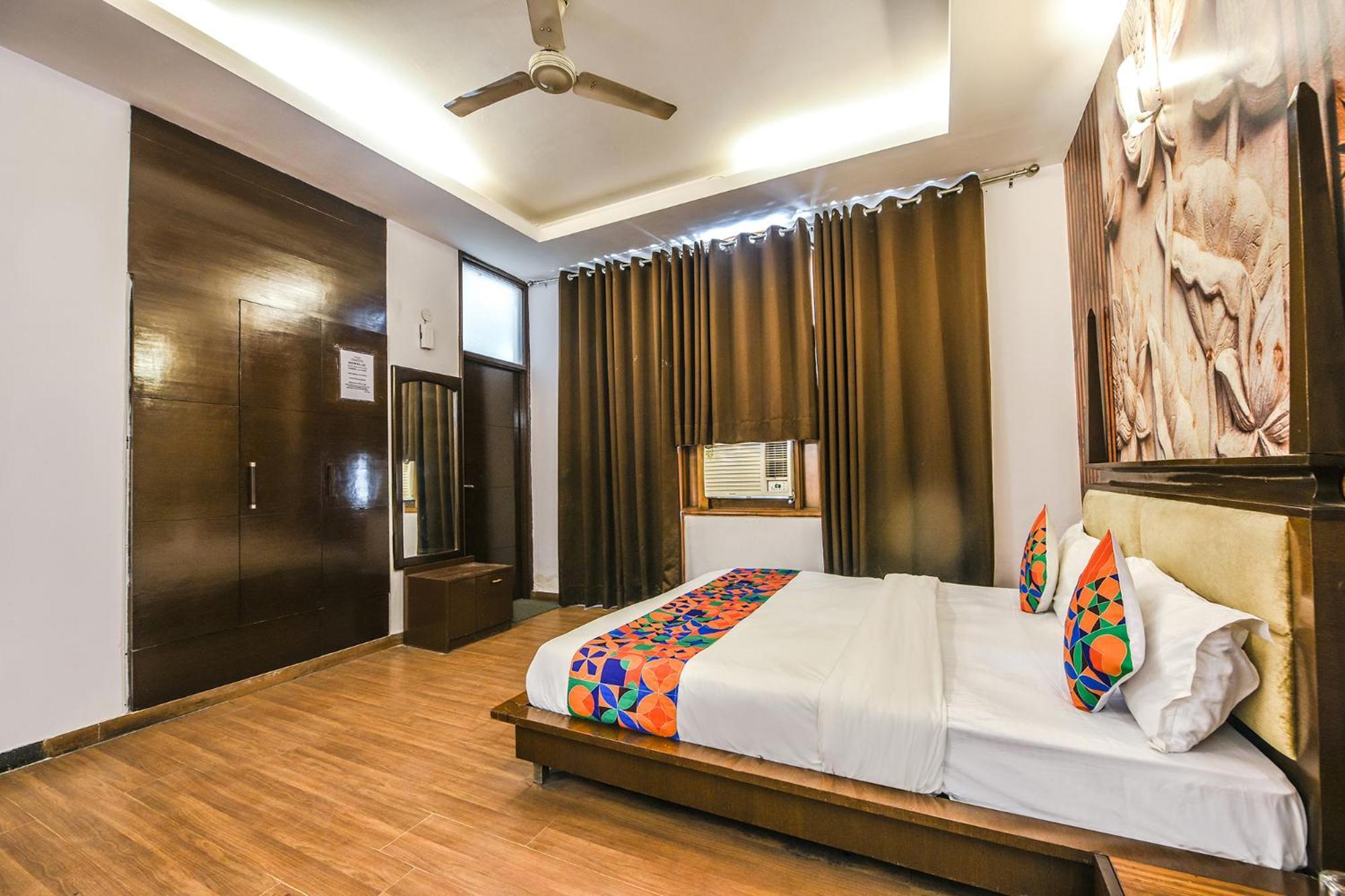 Fabhotel Sunrise Hotel 4*