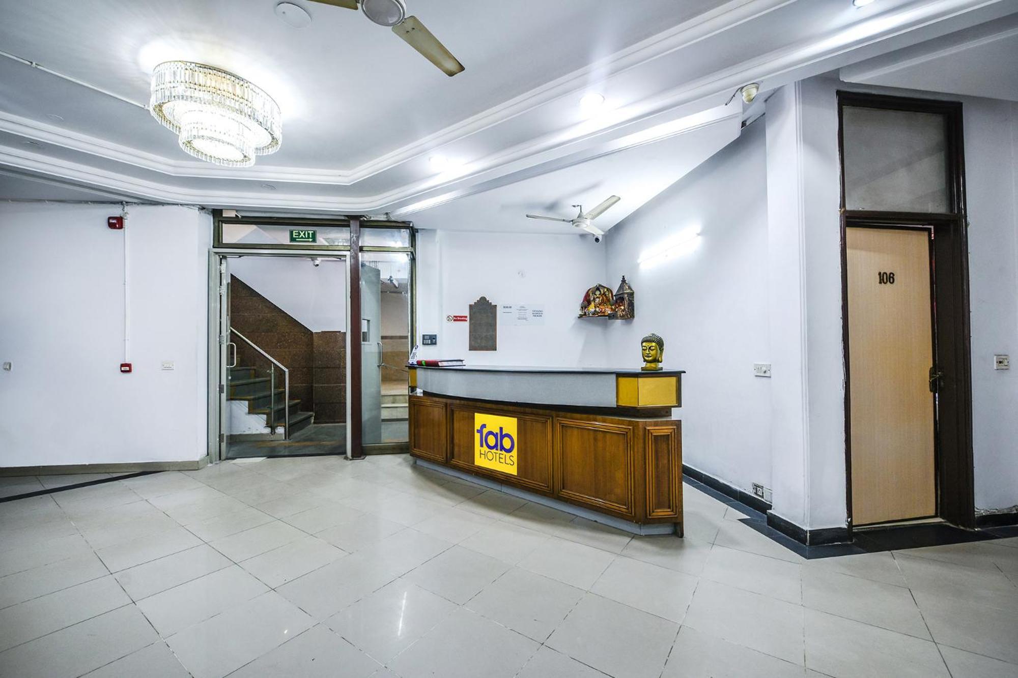 Fabhotel Sunrise New Delhi