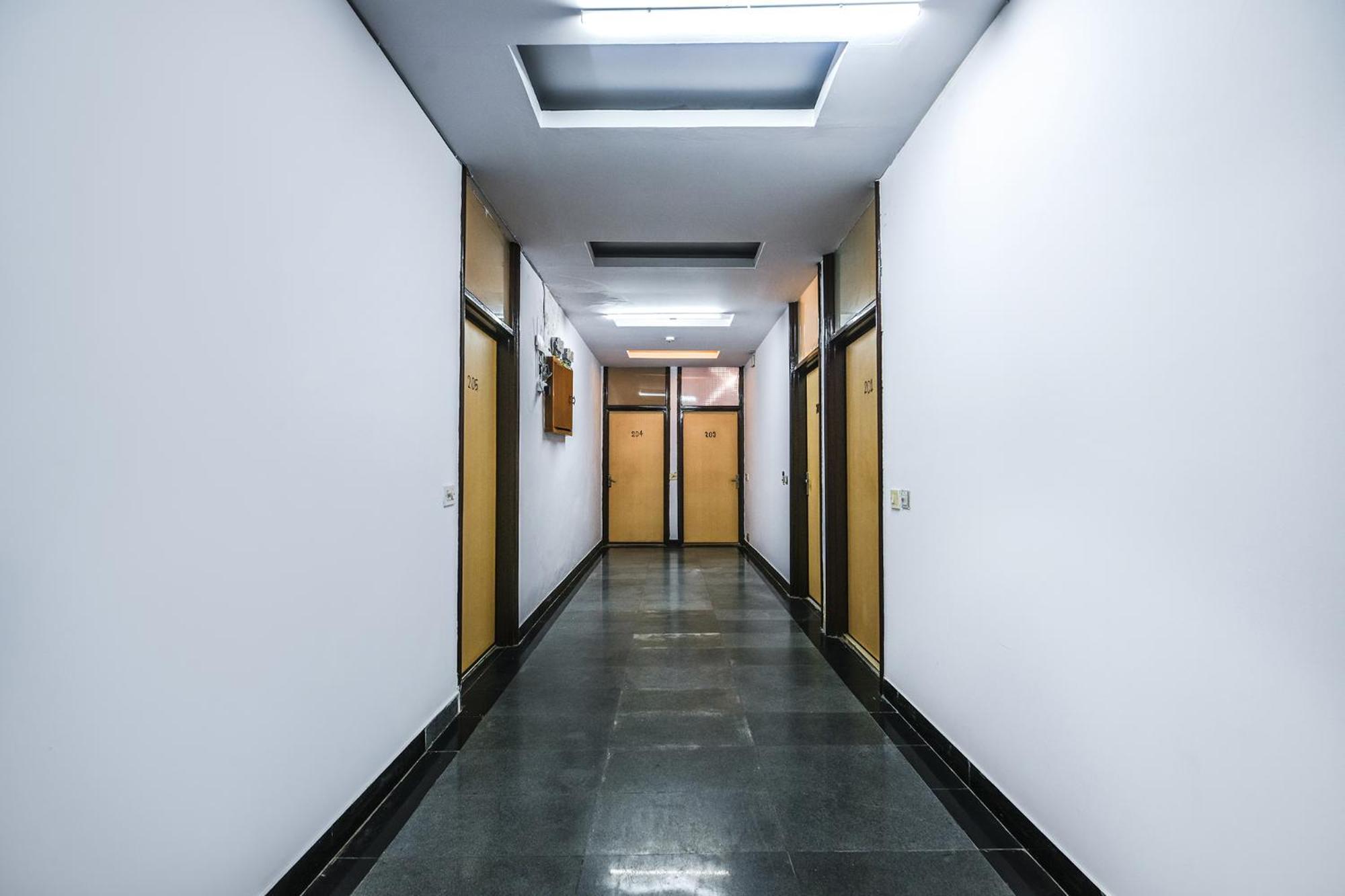 Fabhotel Sunrise Hotel New Delhi