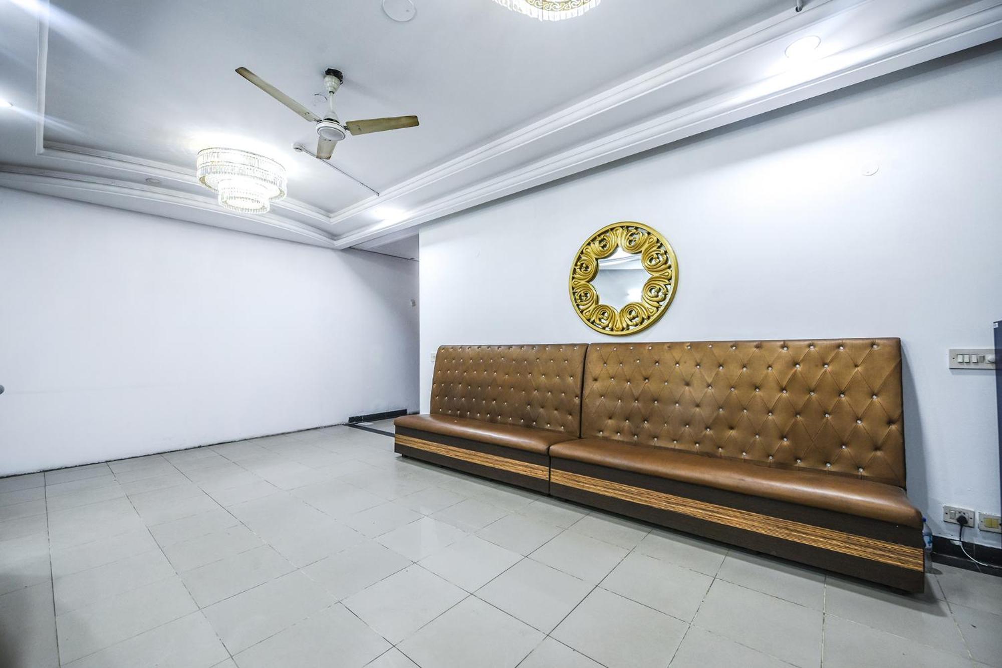 Hotel Fabhotel Sunrise New Delhi