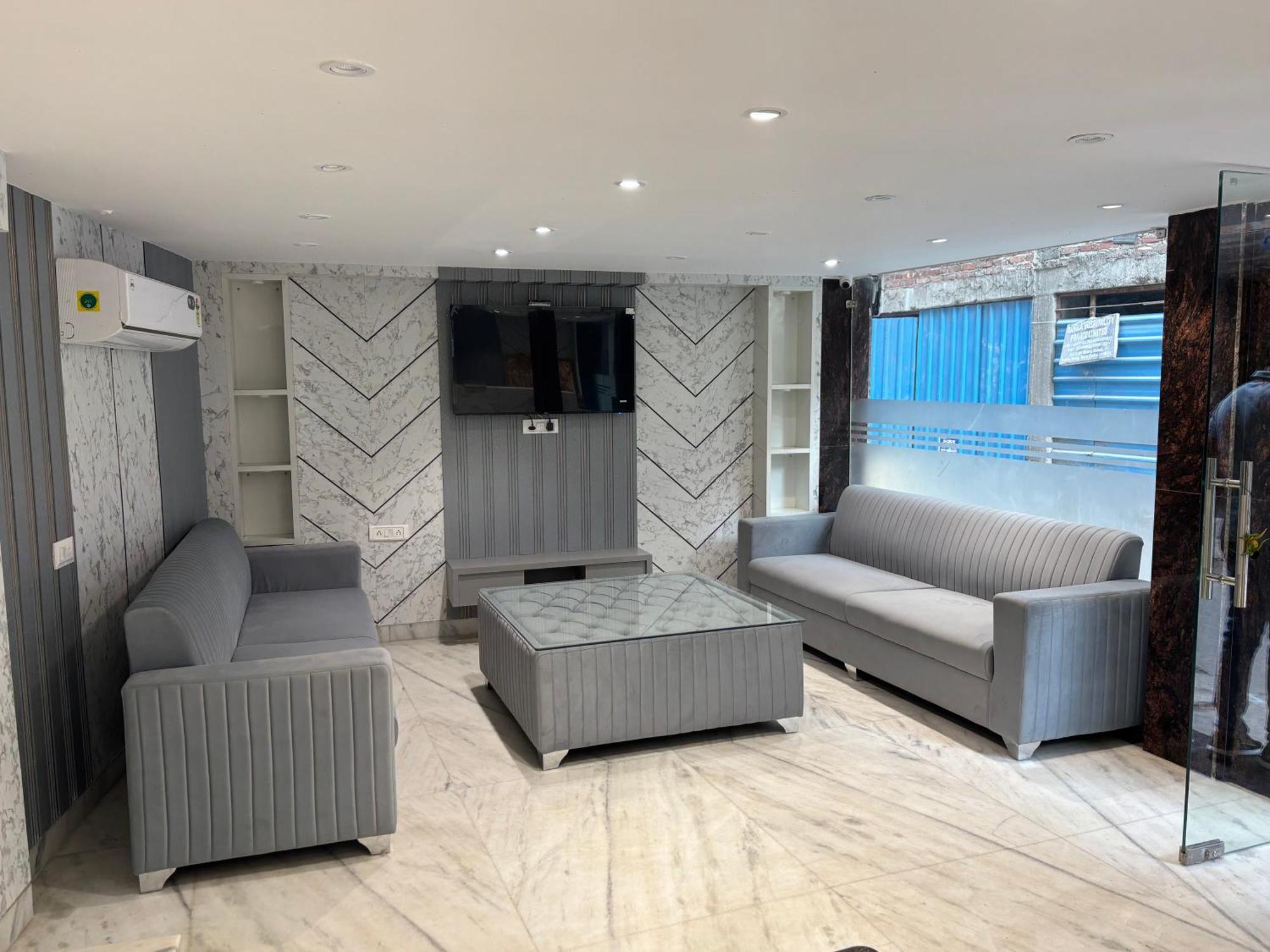Hotel Cg Internationl By Sweet New Delhi