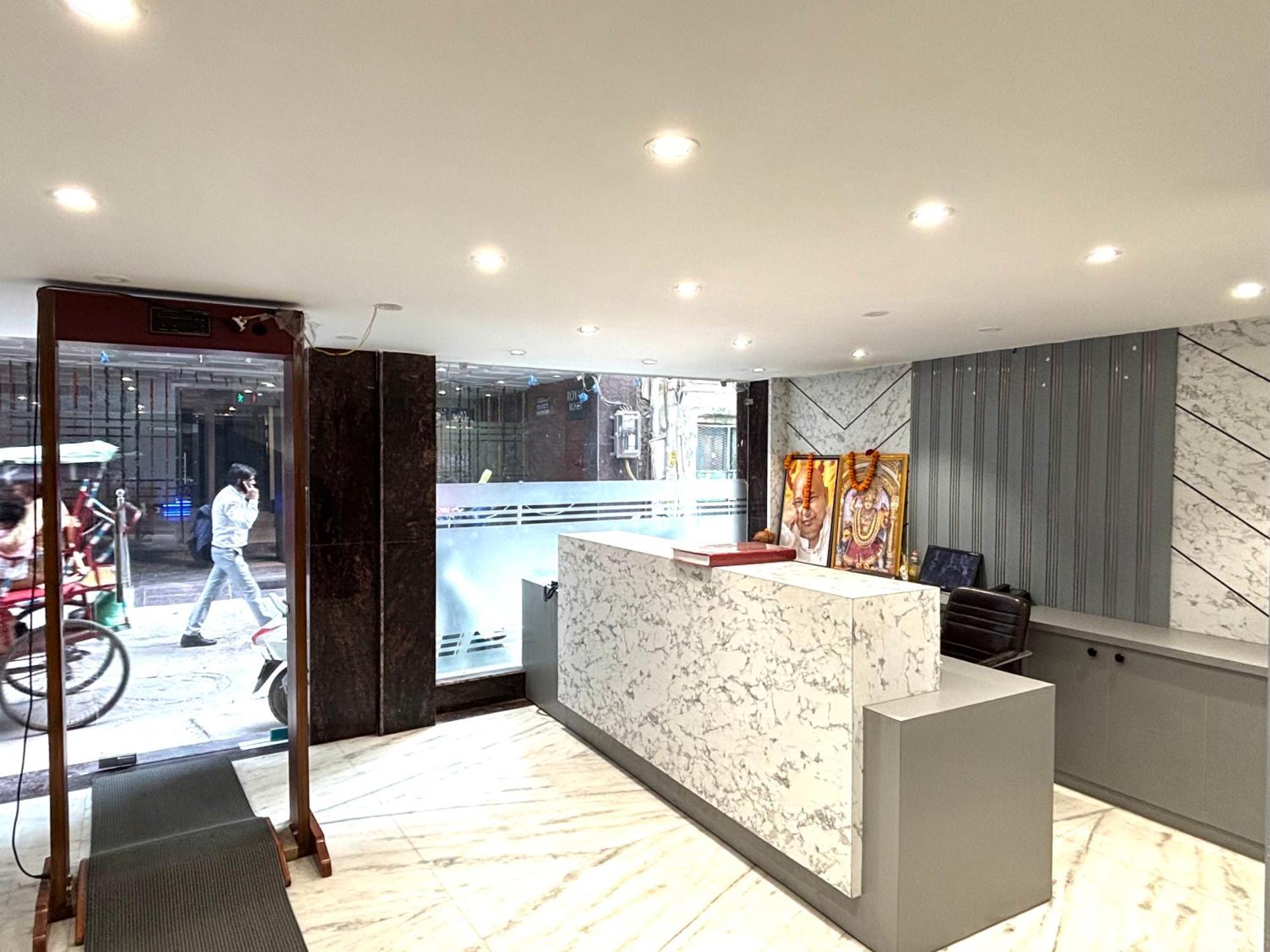 Hotel Cg Internationl By Sweet New Delhi