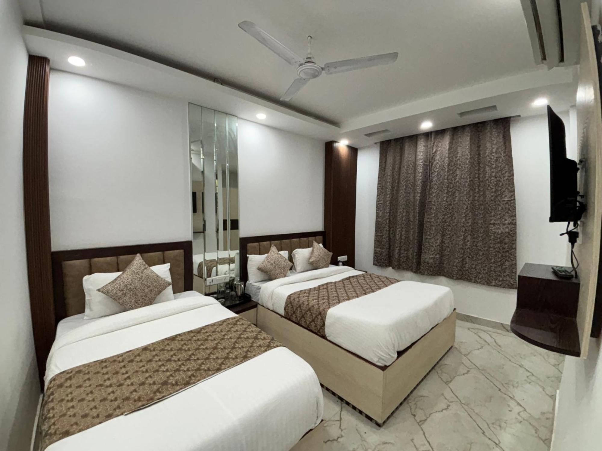 Cg Internationl By Sweet Hotel