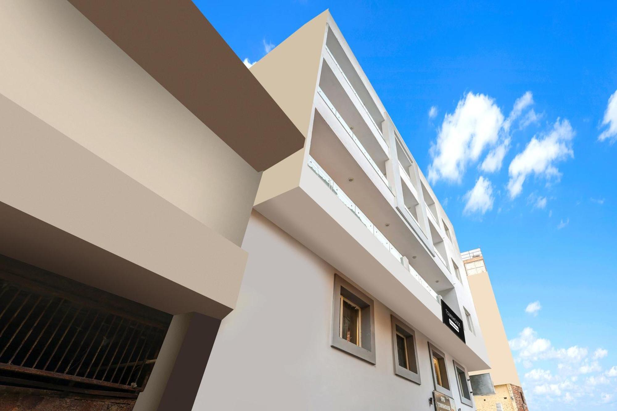 Hotel Super Collection O Shalimar Bagh