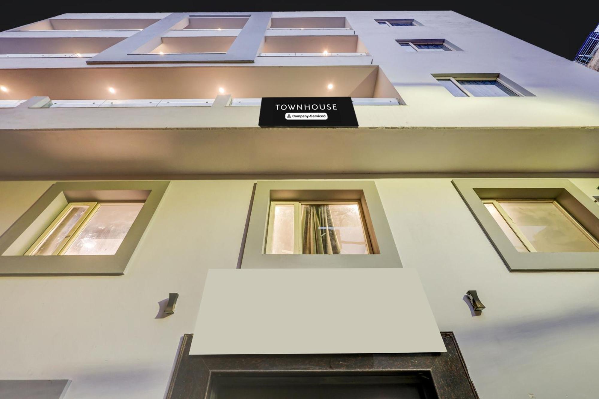 Super Collection O Shalimar Bagh Hotel Delhi (National Capital Territory of India)