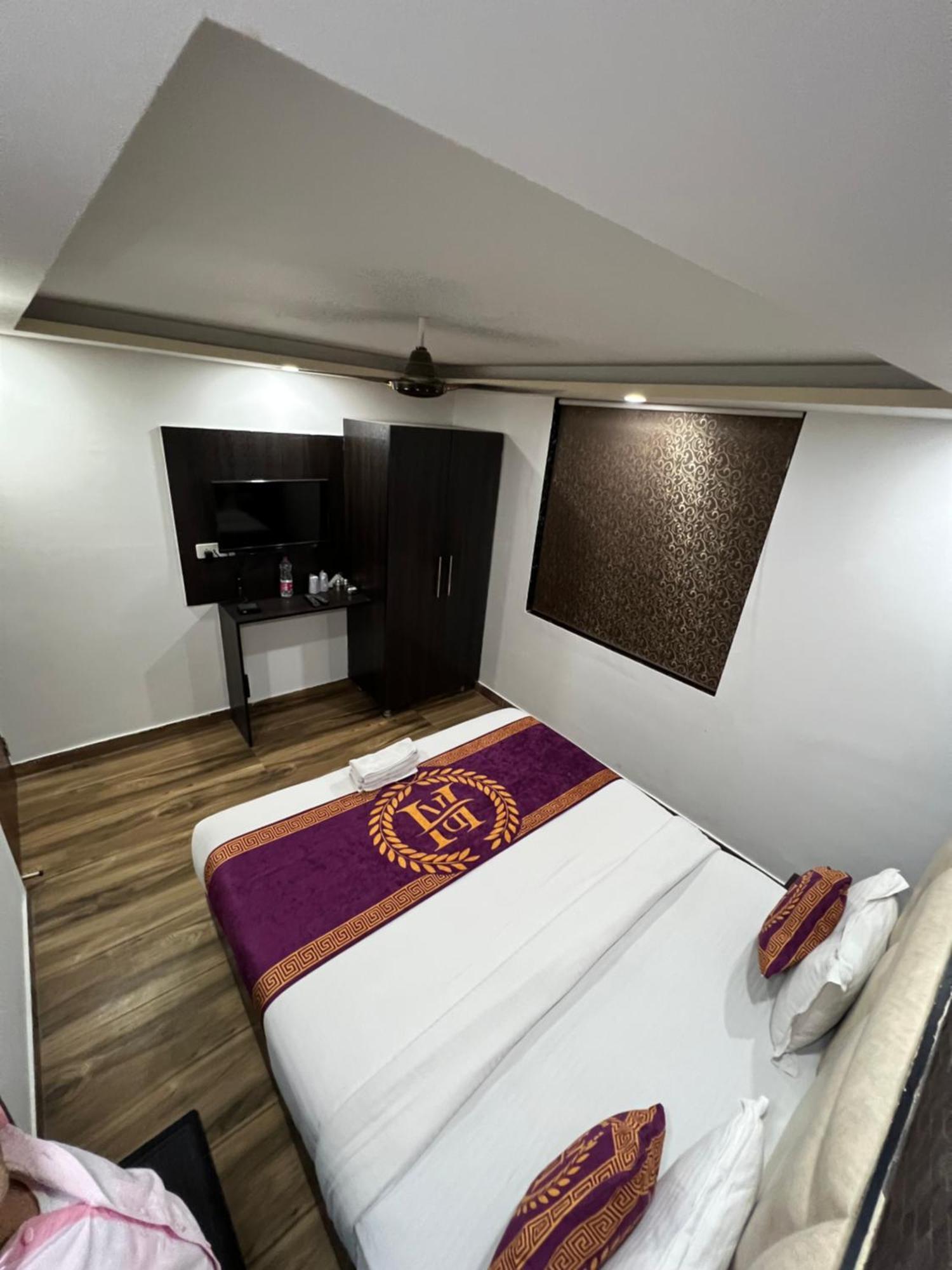 Royal Igi Hotel