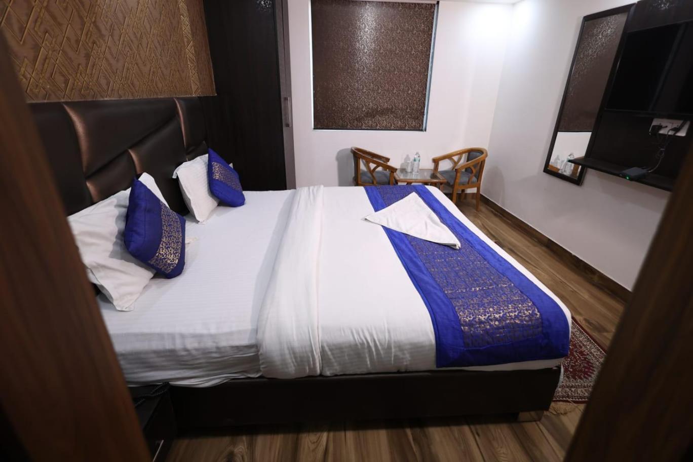 Royal Igi Hotel 3*