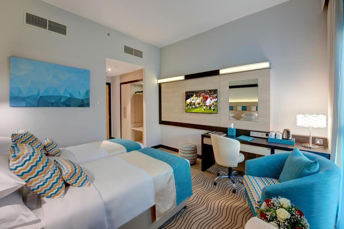 Hotel Gross Near Igi Airport