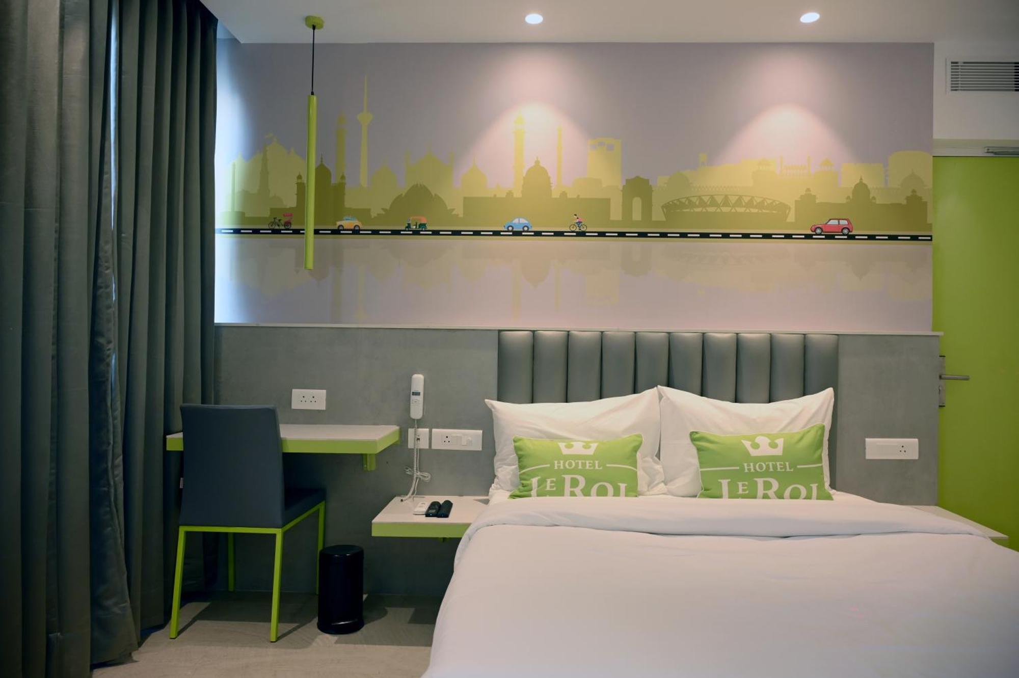 Hotel Le Roi Express Karol Bagh