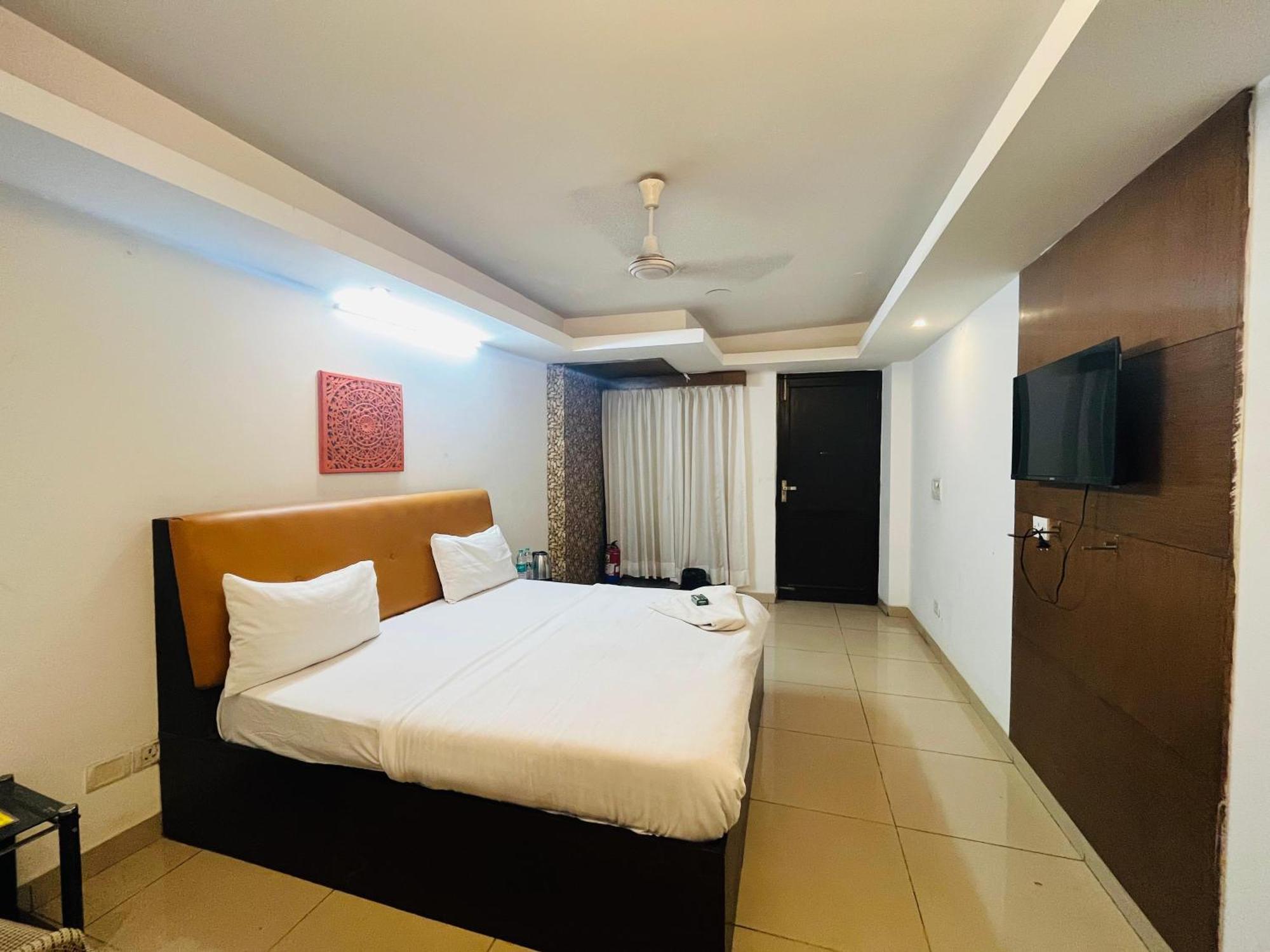 Hotel Hauz New Delhi