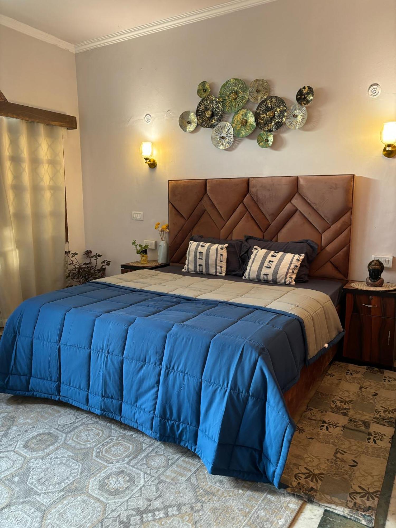 Atharva's Homestay Nehru Enclave Homestay *