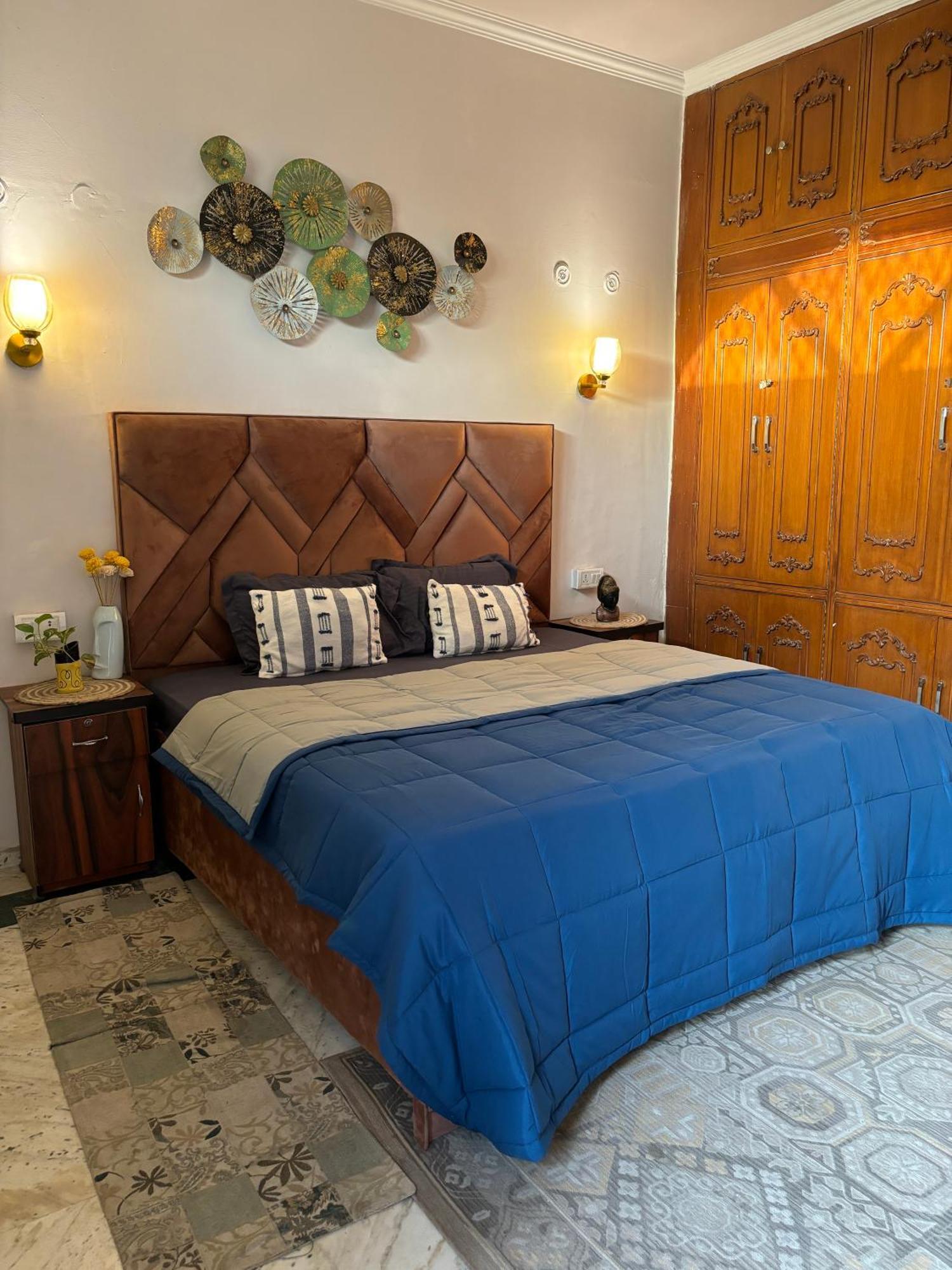 Atharva's Homestay Nehru Enclave Homestay *