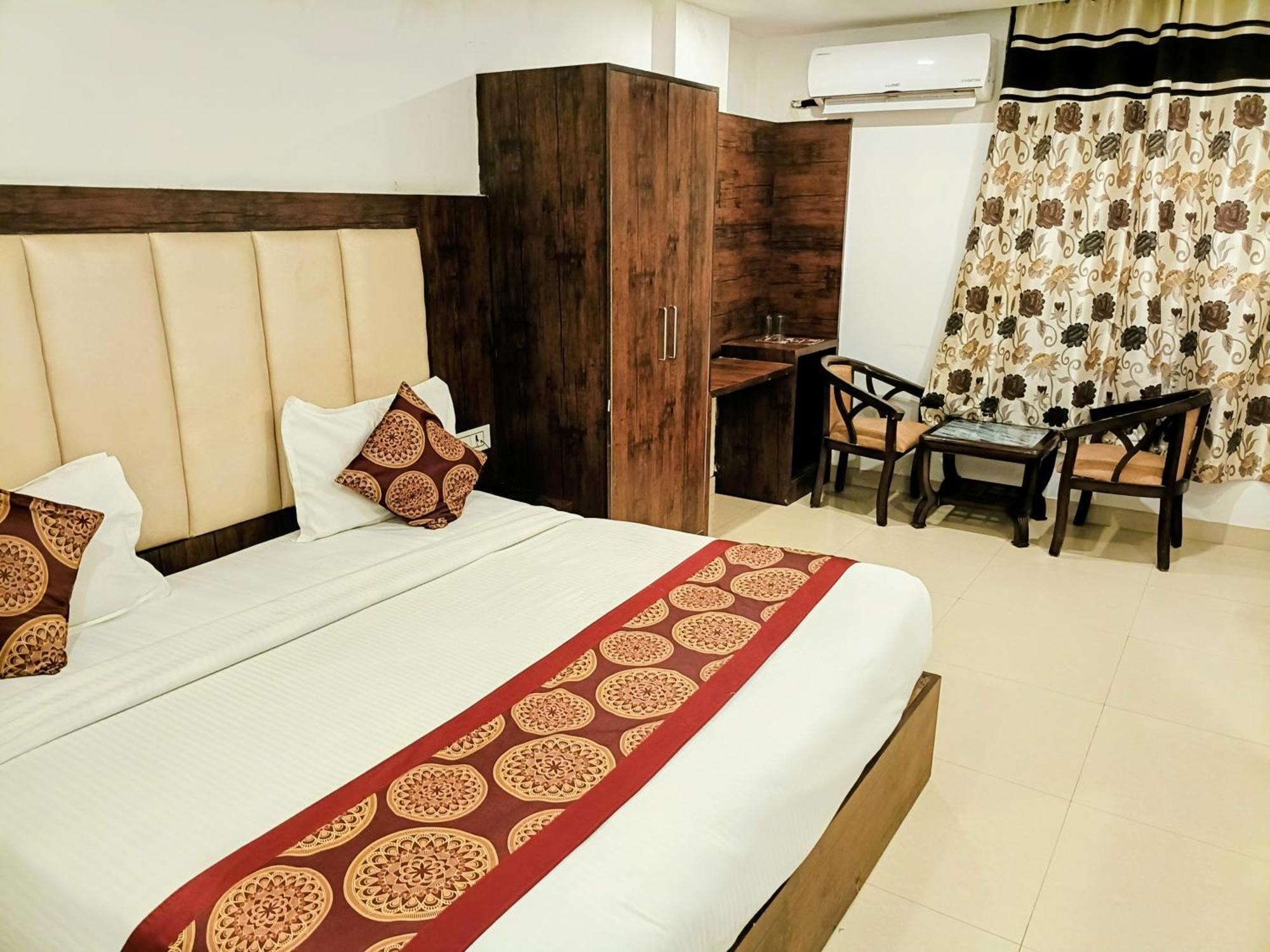 Tej International A Family Near Igi Airport Delhi Hotel 4*