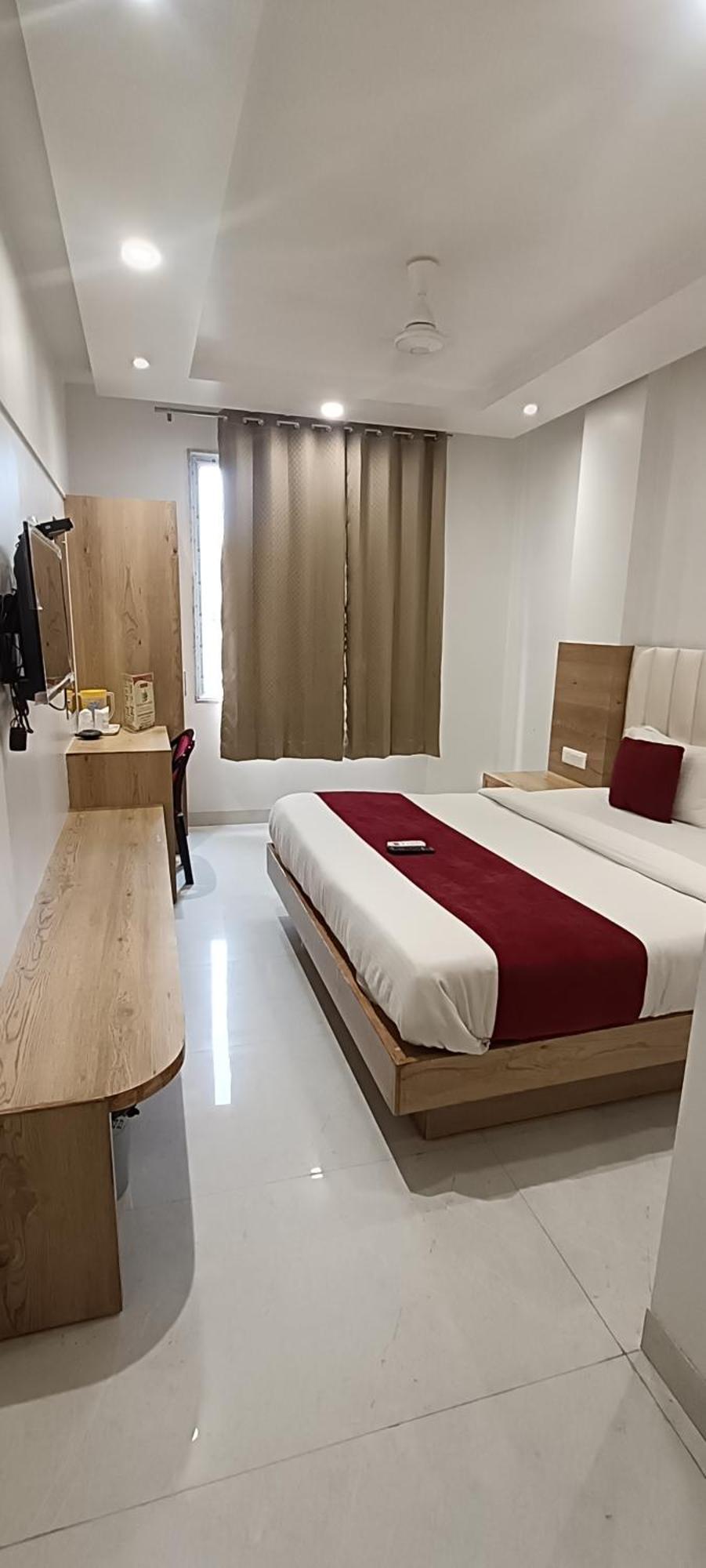 Hotel Awesome International New Delhi