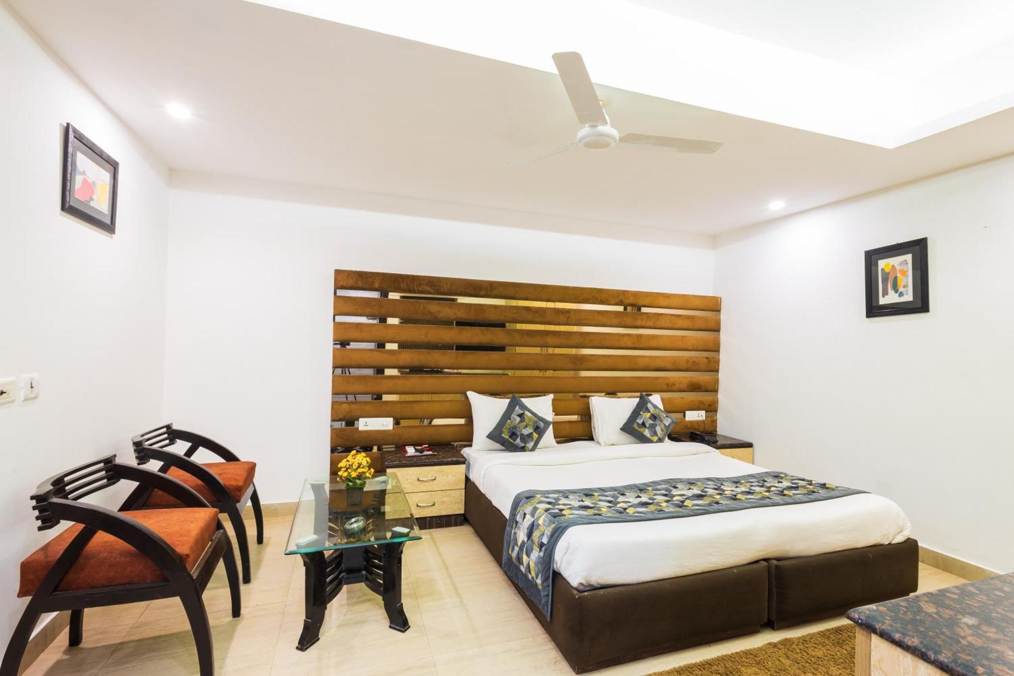 The Gold - Karol Bagh 3*