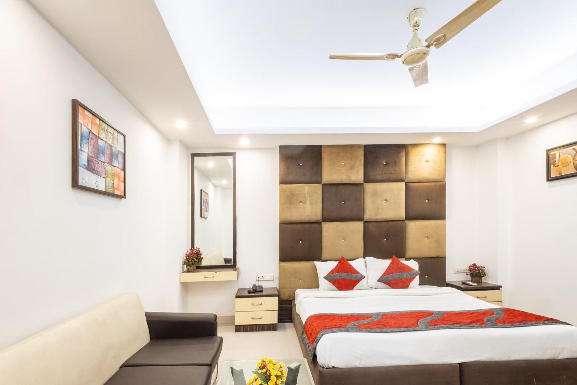Hotel The Gold - Karol Bagh 3*