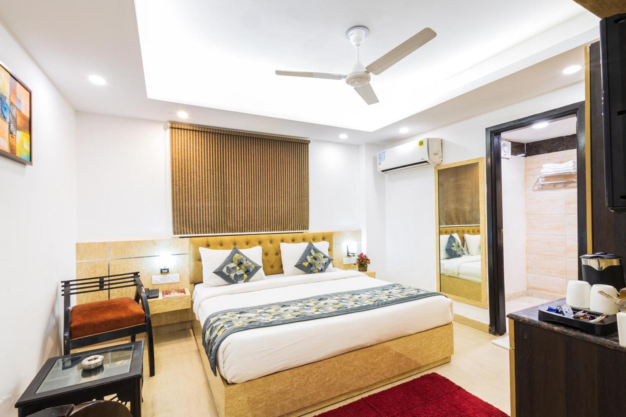The Gold - Karol Bagh 3*
