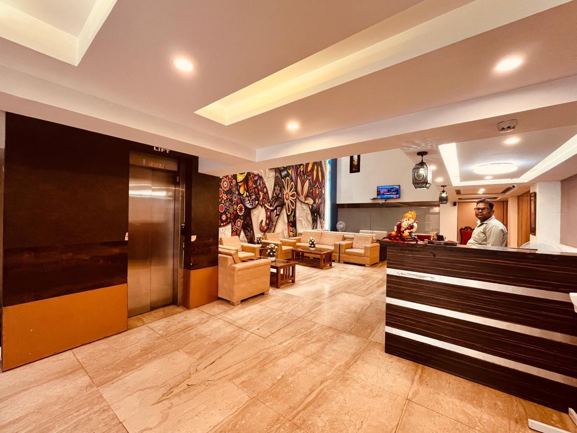 Hotel The Gold - Karol Bagh Delhi (National Capital Territory of India)